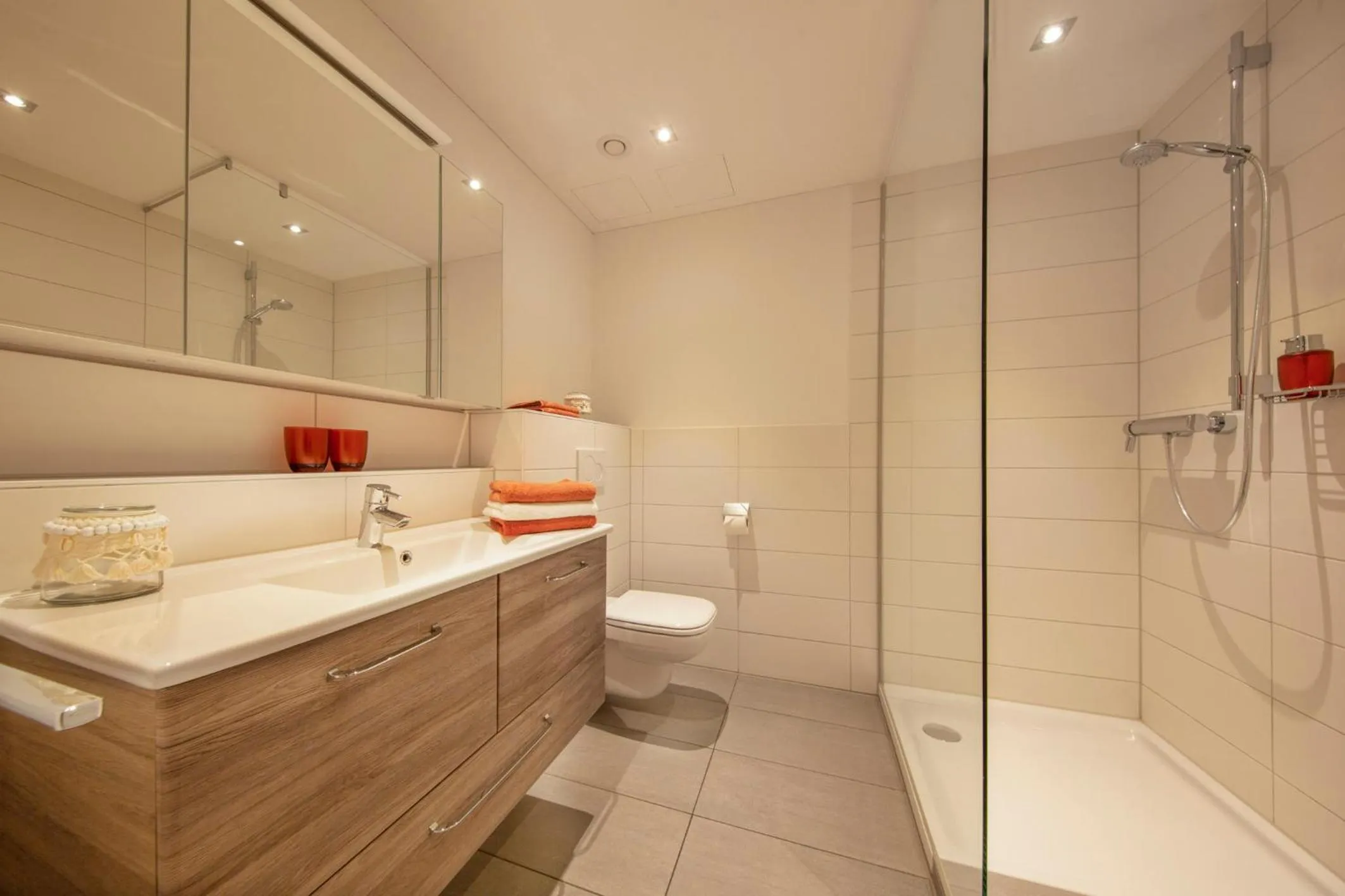 Shower in Hotel & Boarding House Schlosserwirt