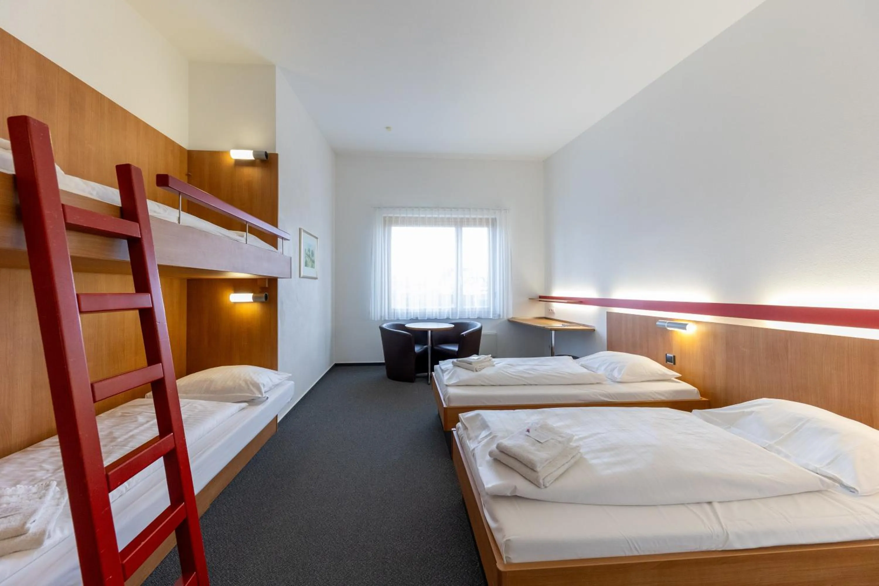 Photo of the whole room, Bed in Schönblick - Christliches Gästezentrum