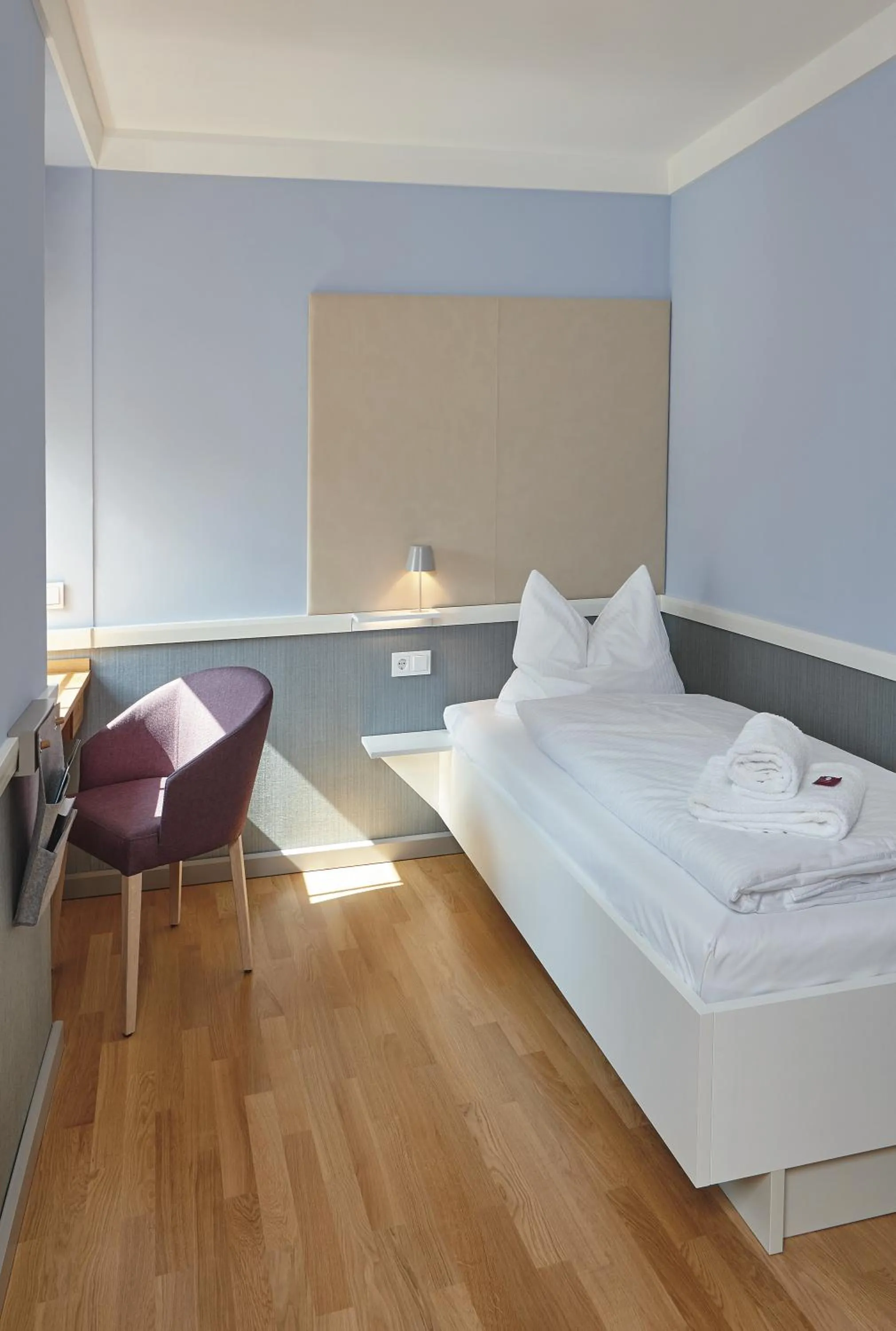 Photo of the whole room, Bed in Schönblick - Christliches Gästezentrum