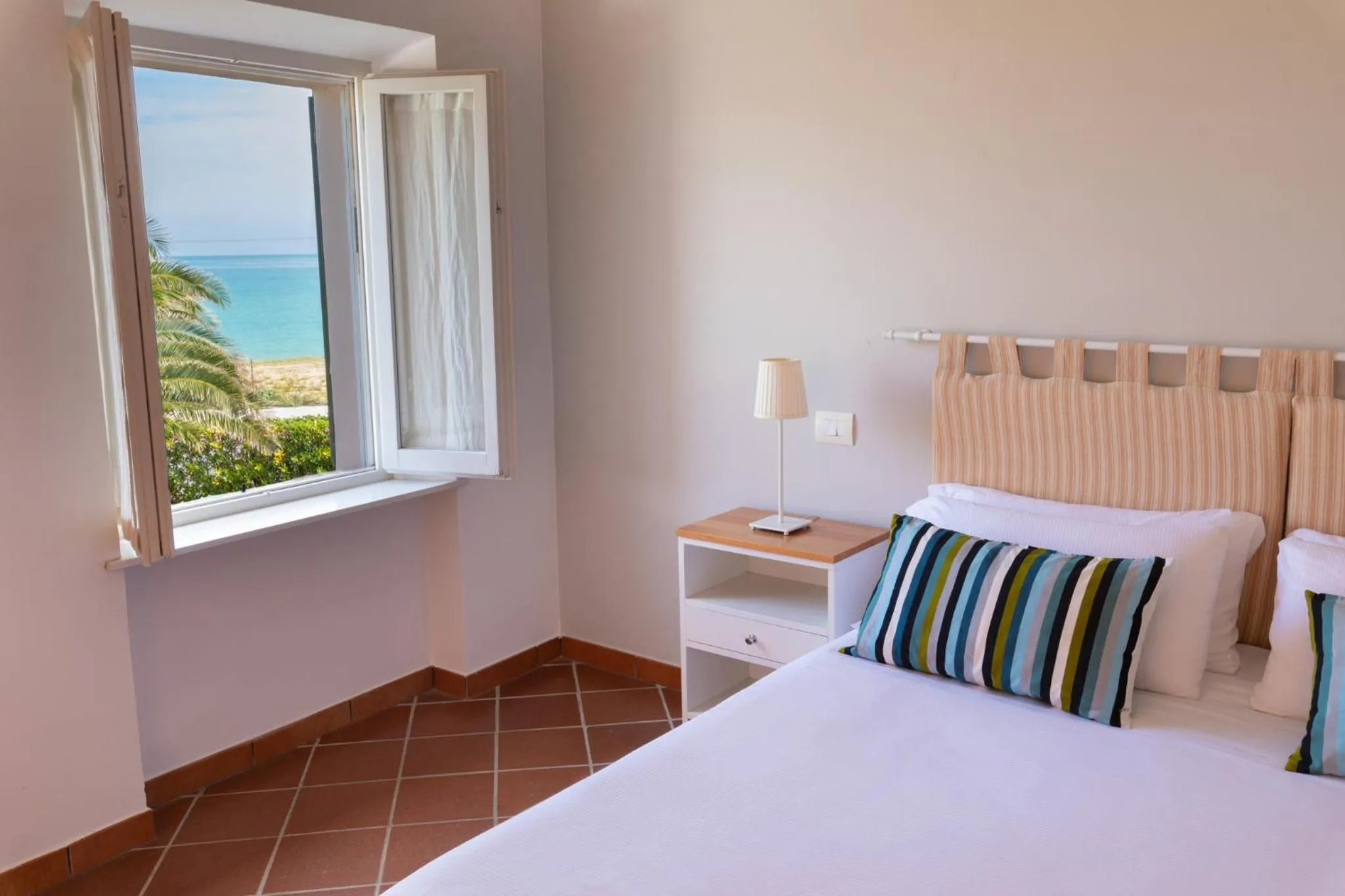 Sea view, Bed in Lido Azzurro