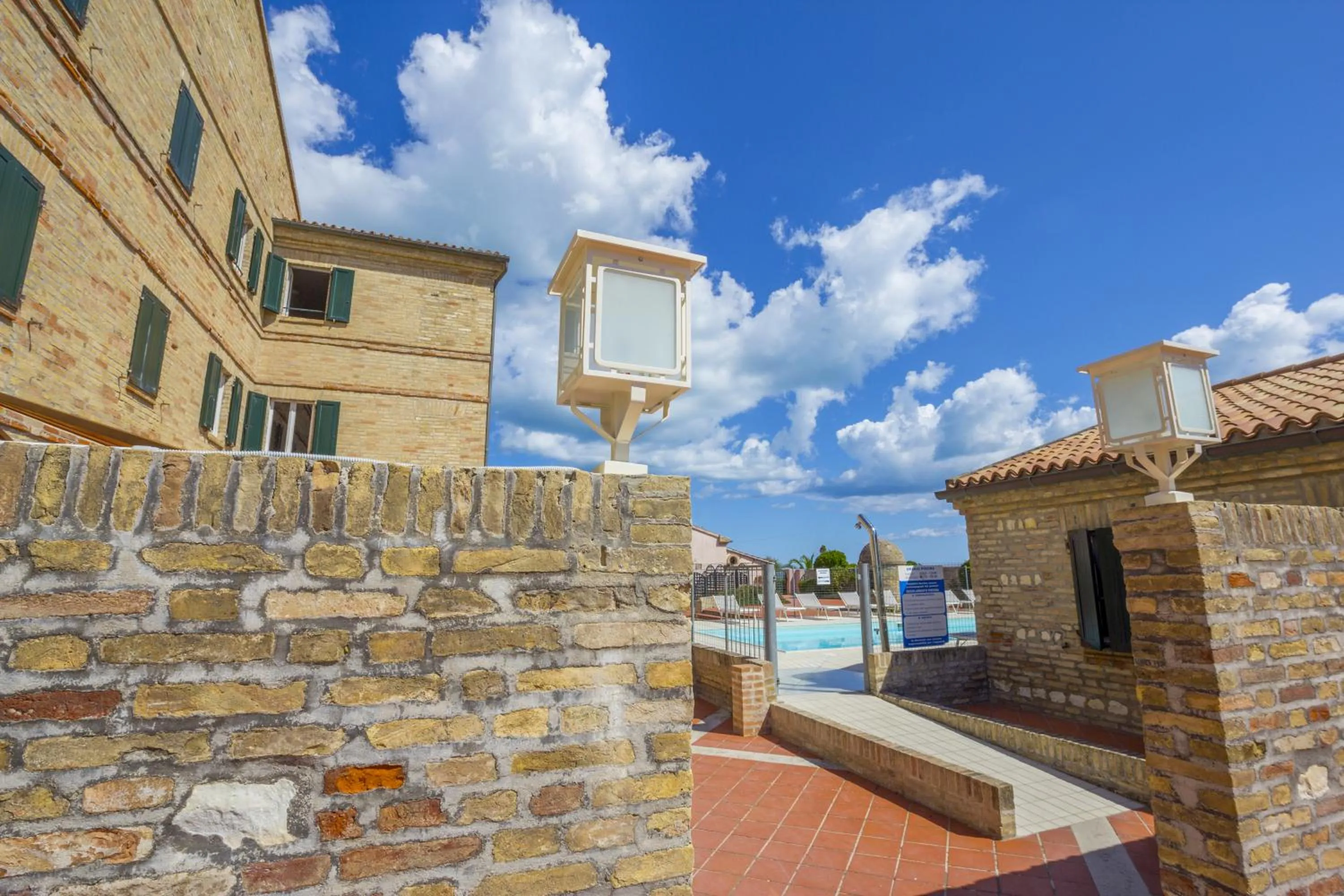 Property building in Lido Azzurro