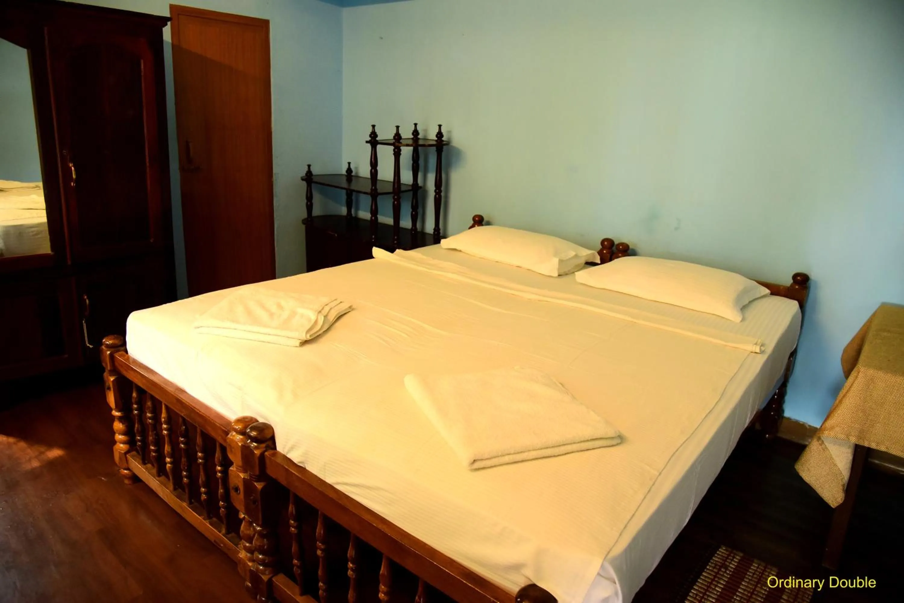 Budget Double Room in Varkala Marine Palace