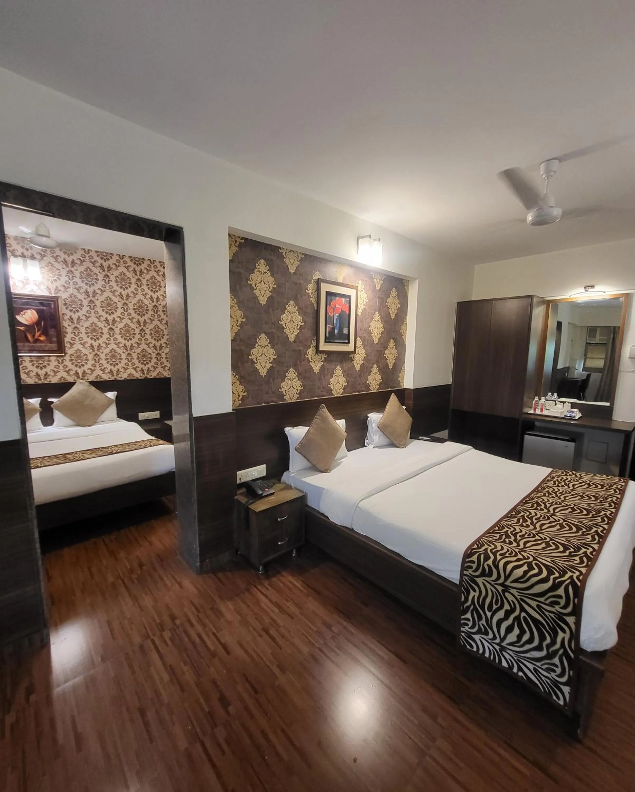 Bed in Hotel Maharana Inn Chembur