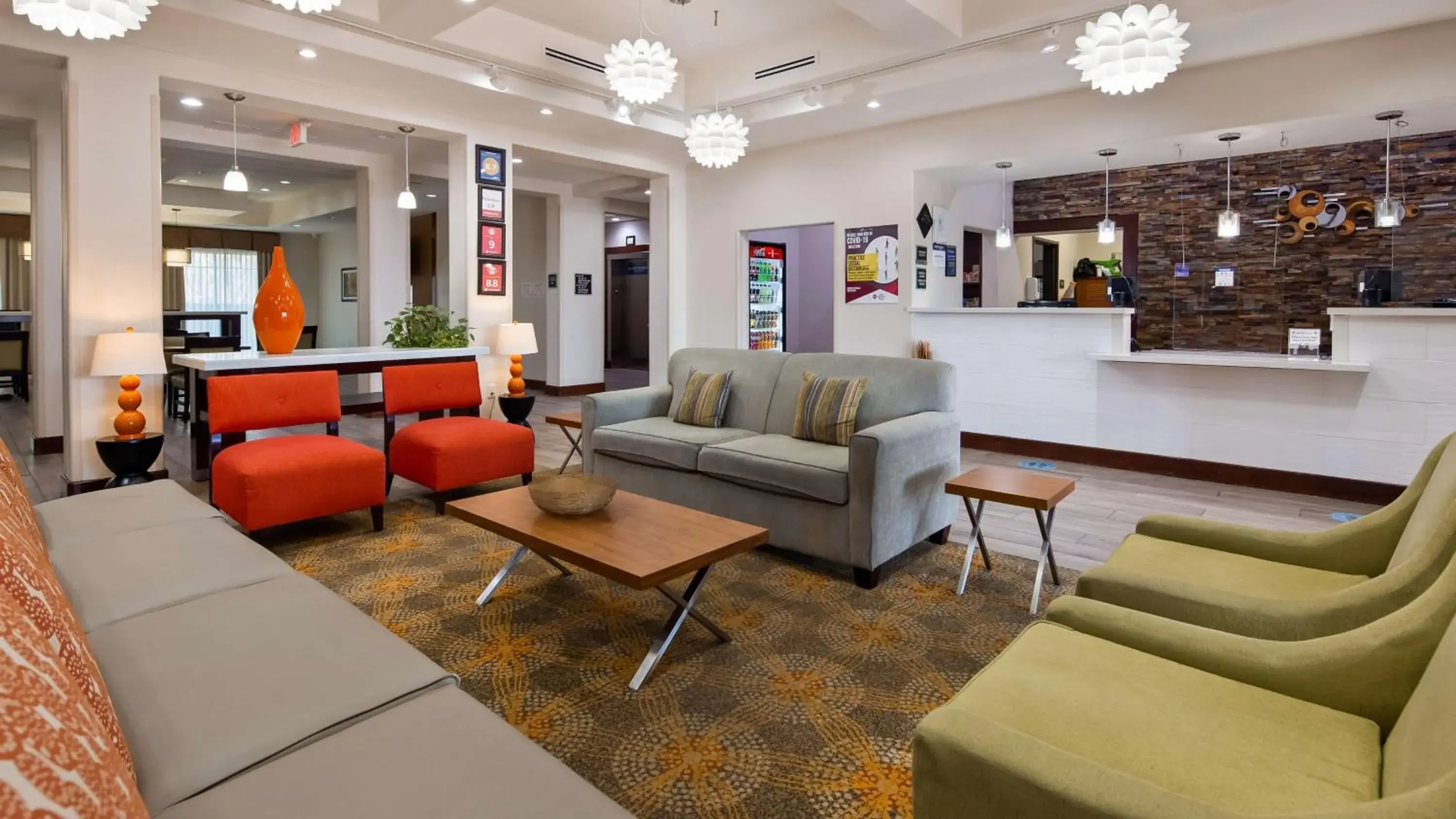 Lobby or reception in Best Western Plus Spring Inn & Suites Lobby or reception in Best Western Plus Spring Inn & Suites