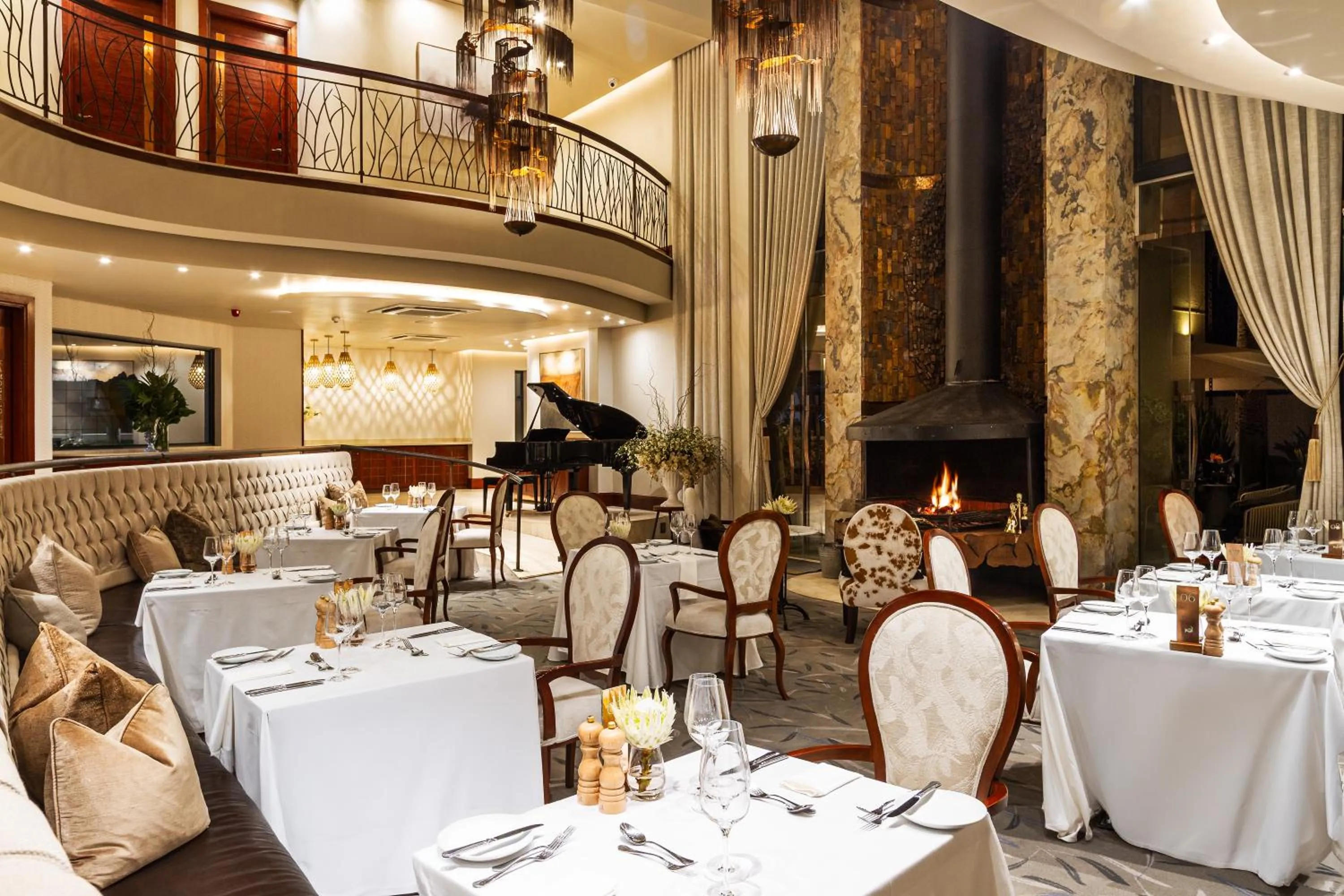 Restaurant/places to eat in Kimberley Anne Hotel