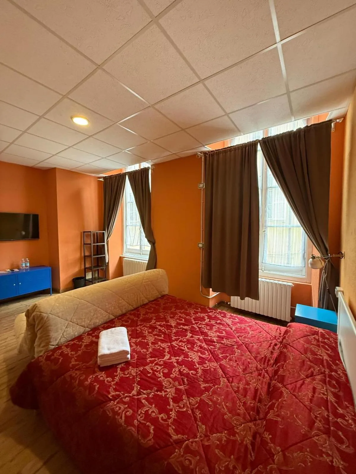 Bed in Andres Guest House Sanremo