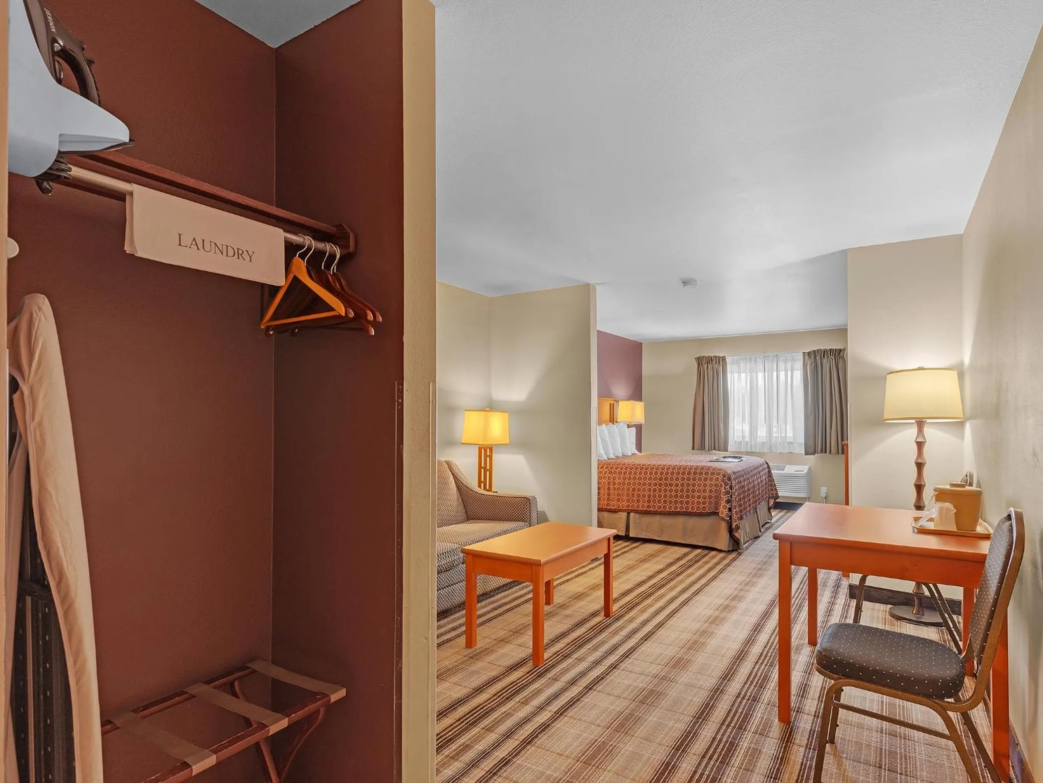 Bed in Bowman Lodge & Convention Center