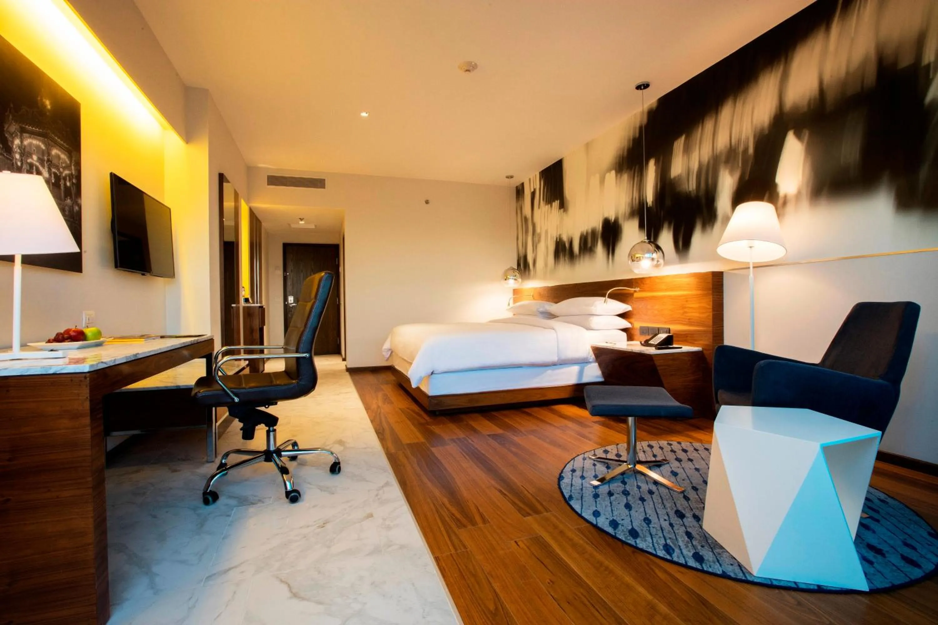 Photo of the whole room, Bed in Krystal Urban Guadalajara