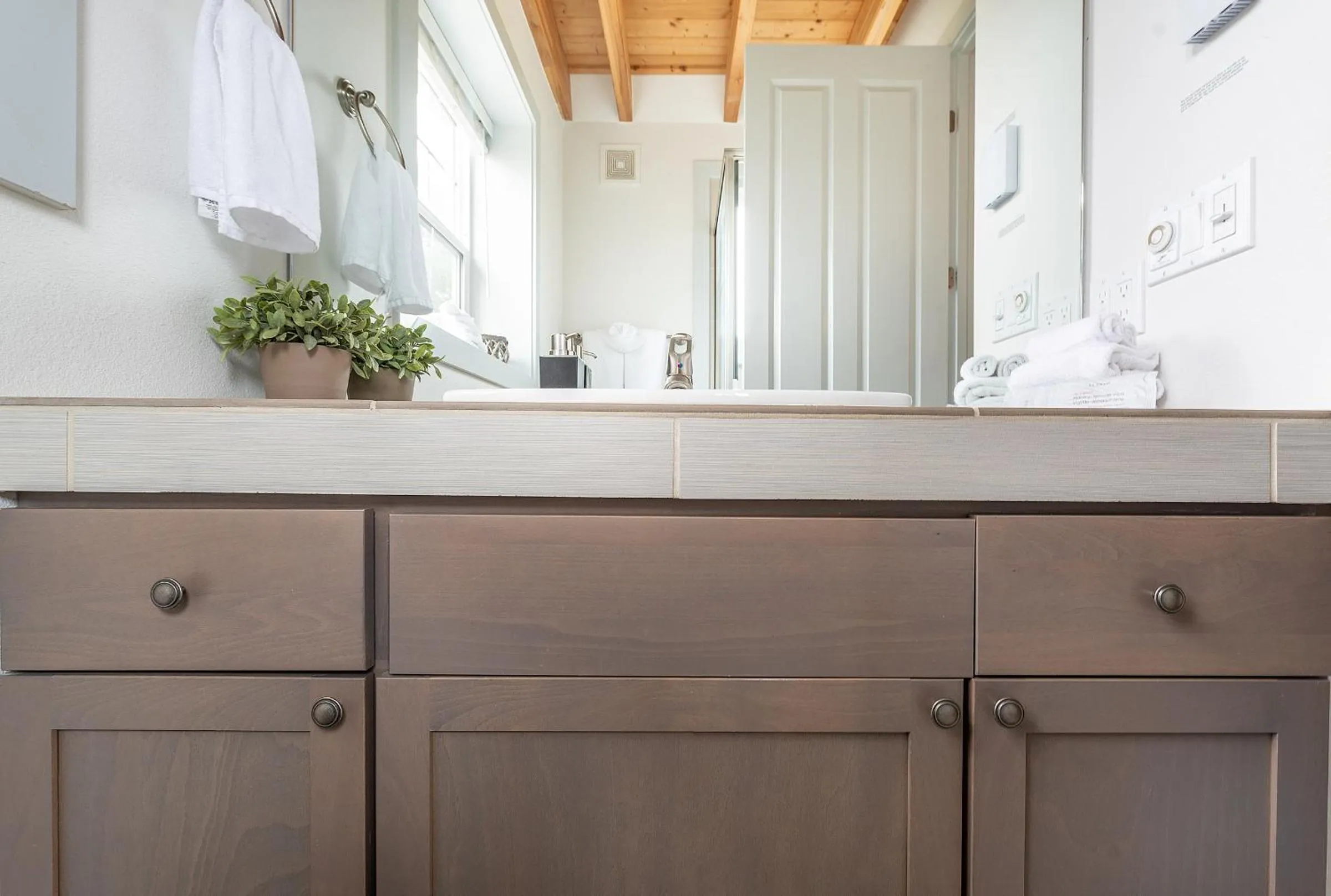 Bathroom in Sea Breeze Cottages
