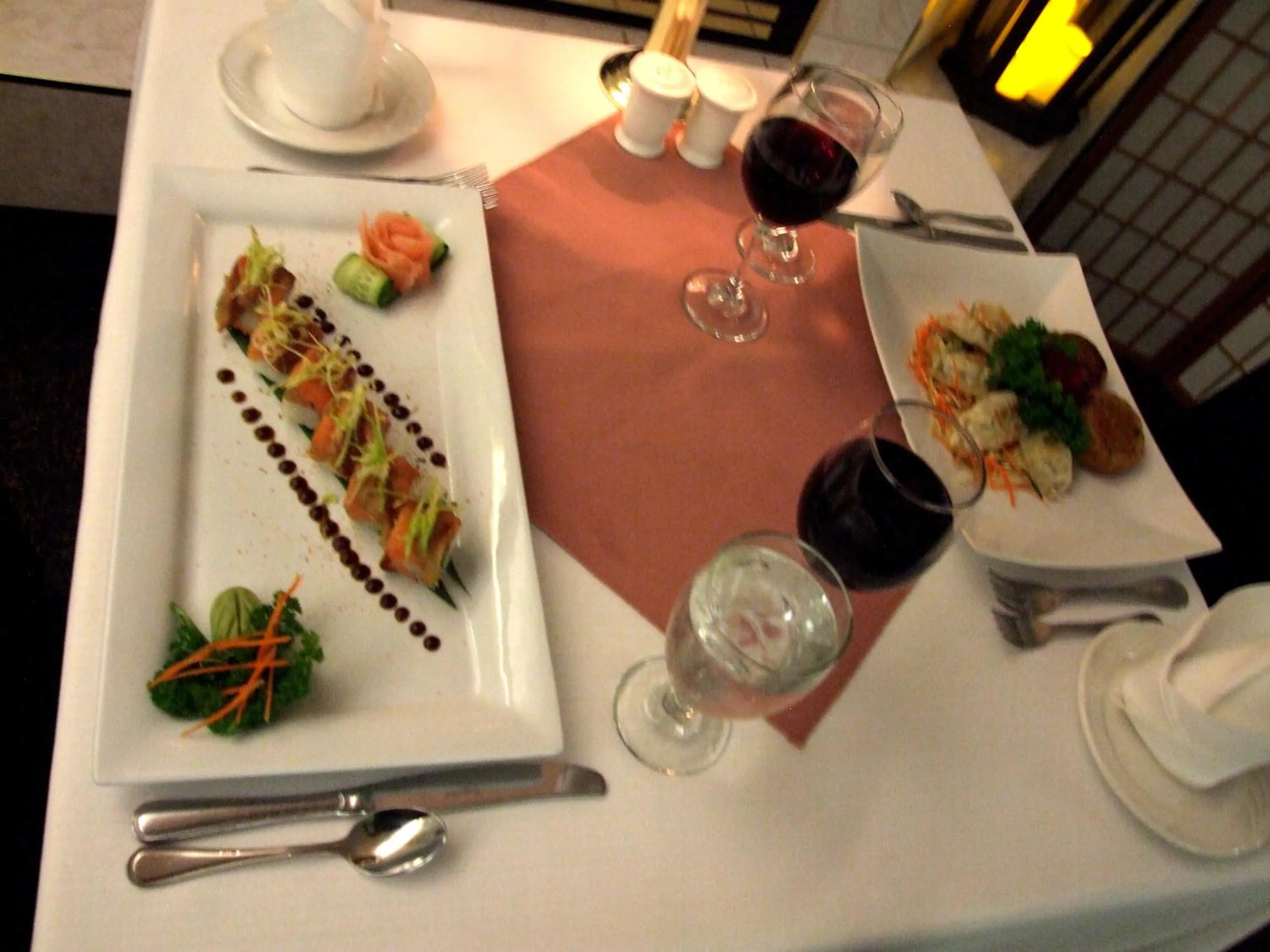 Restaurant/places to eat in Lakeland Inn Hotel