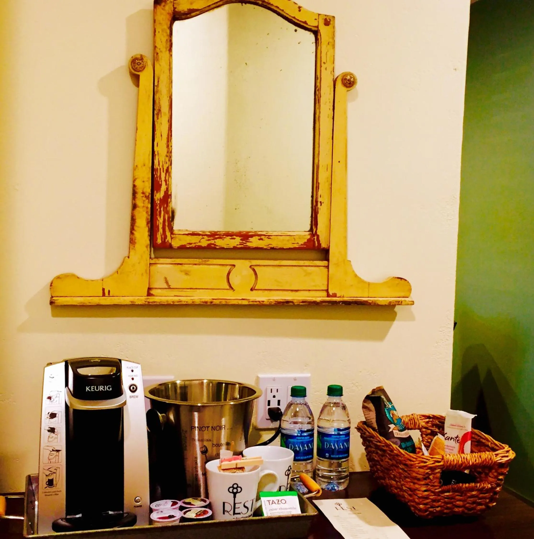 Coffee/tea facilities in Rest, a boutique hotel