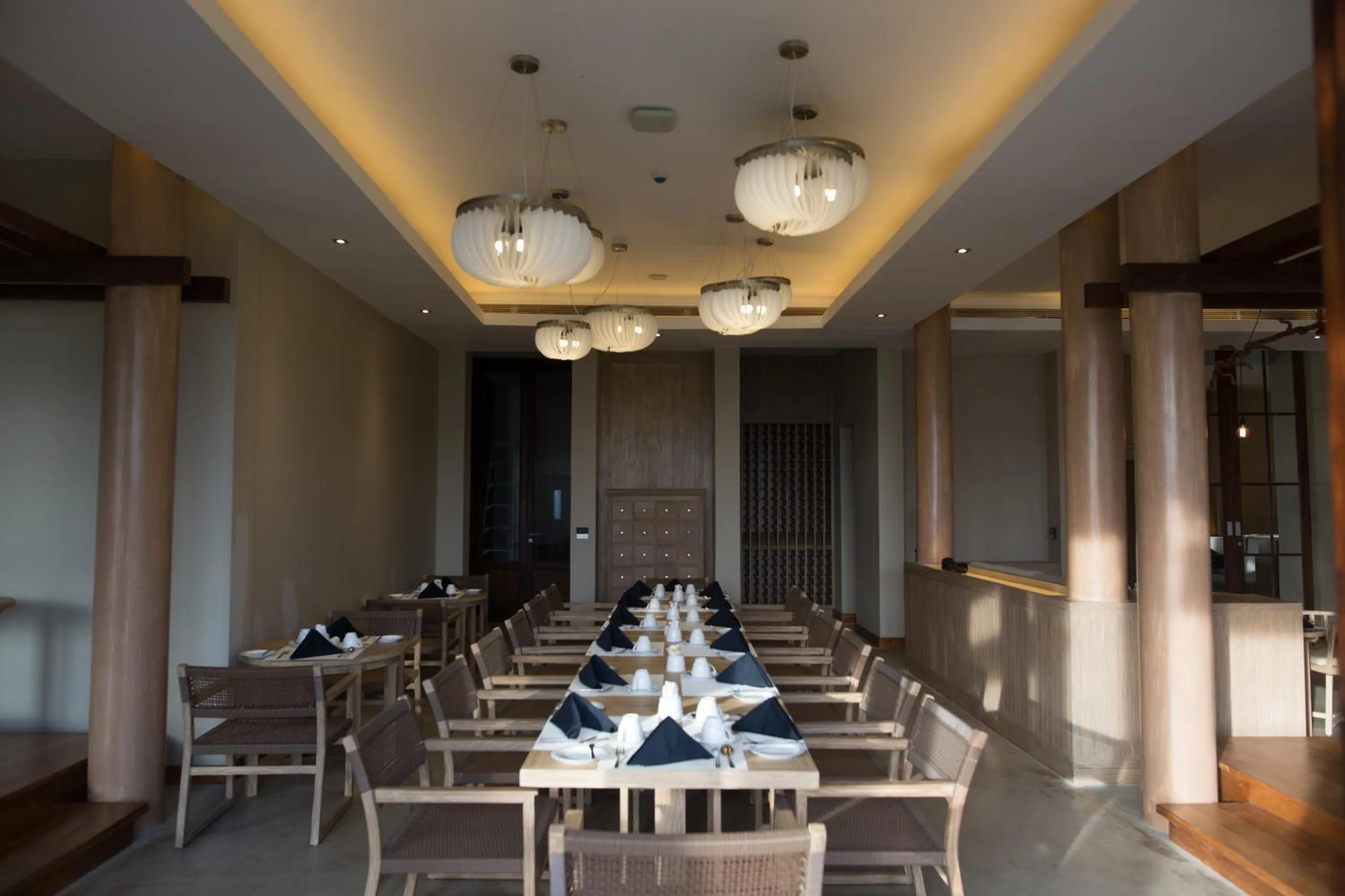 Restaurant/places to eat in Anantaya Resort and Spa Passikudah