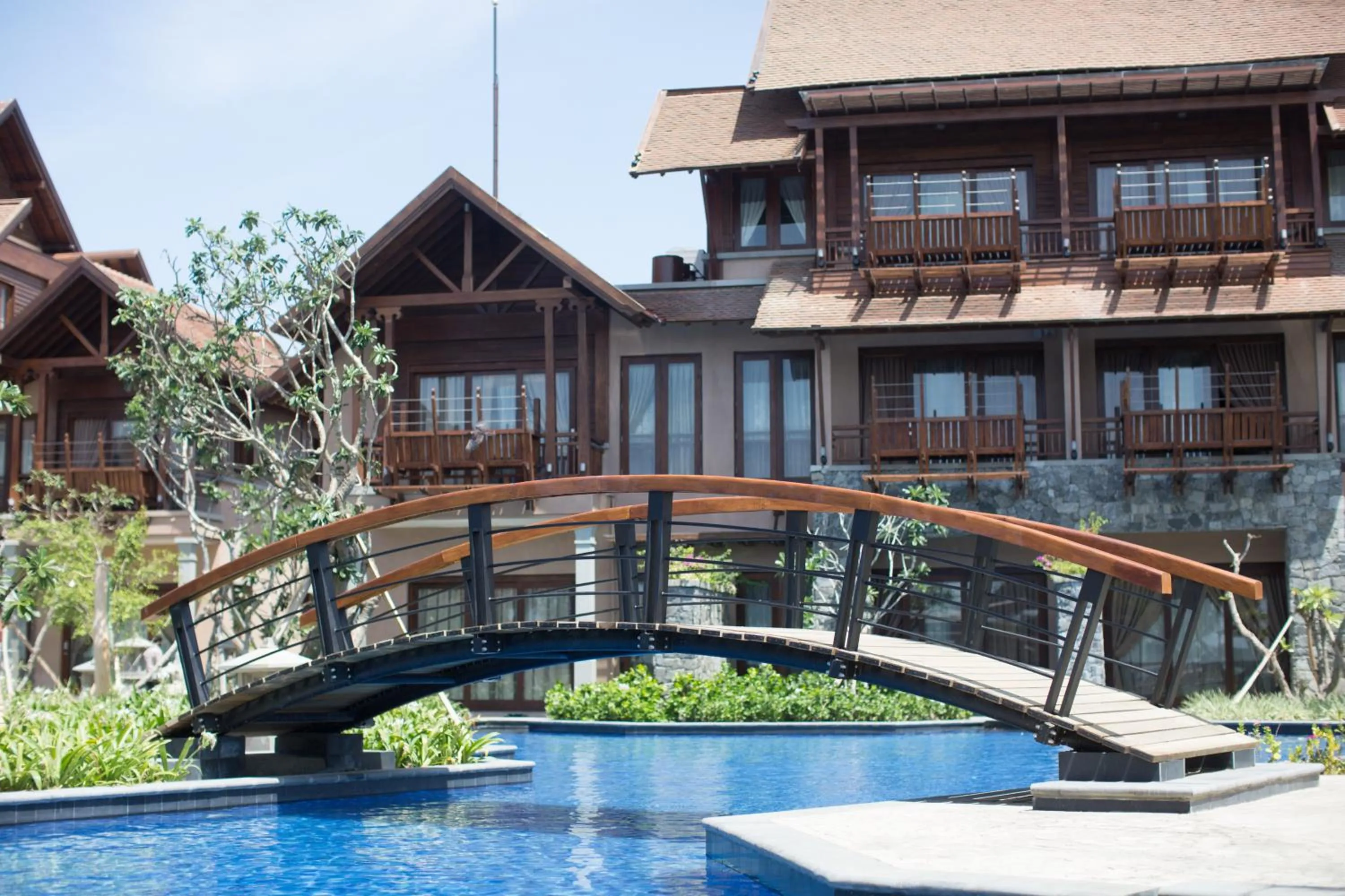 Swimming pool in Anantaya Resort and Spa Passikudah