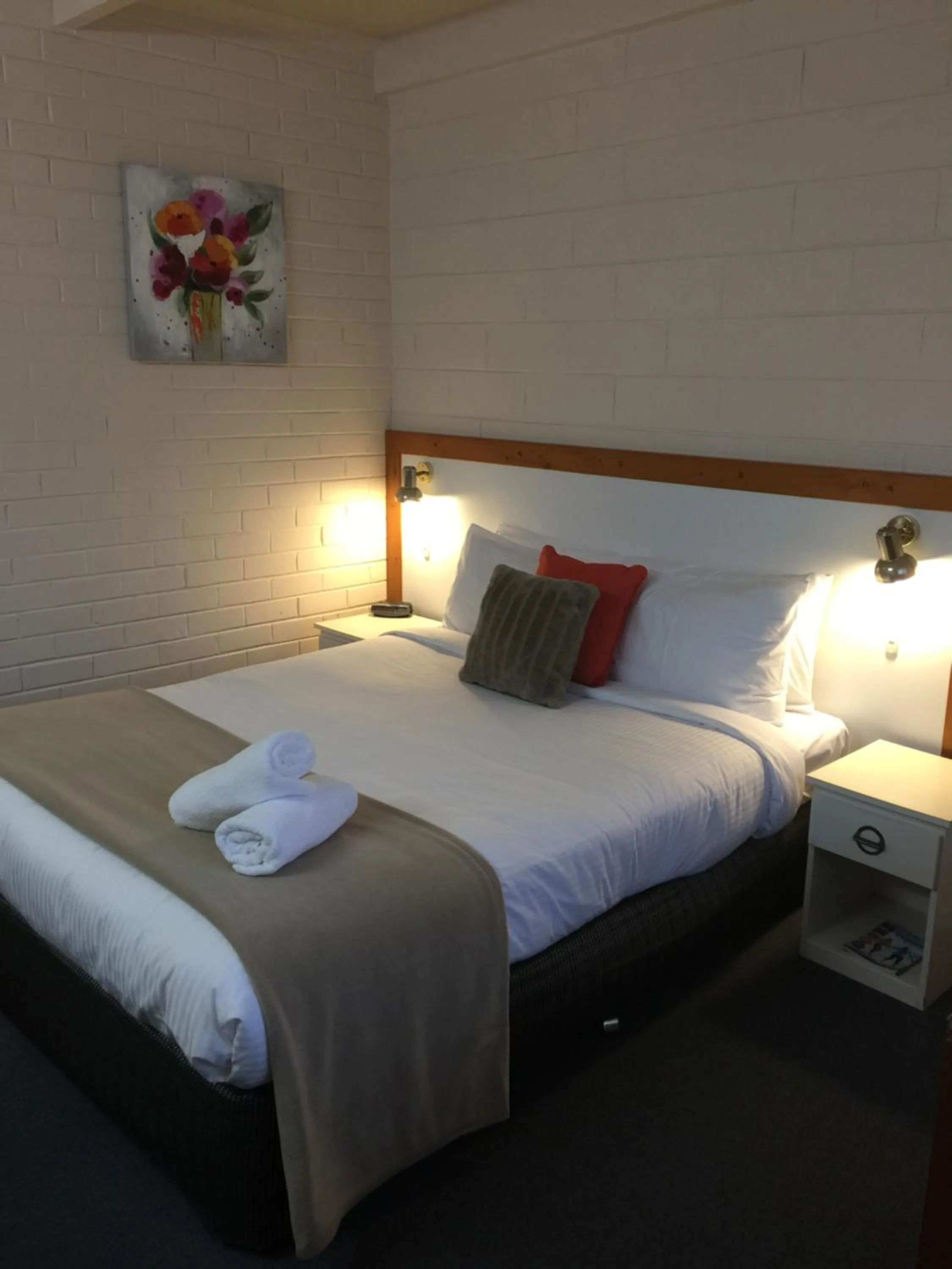 Bed in Wattle Motel
