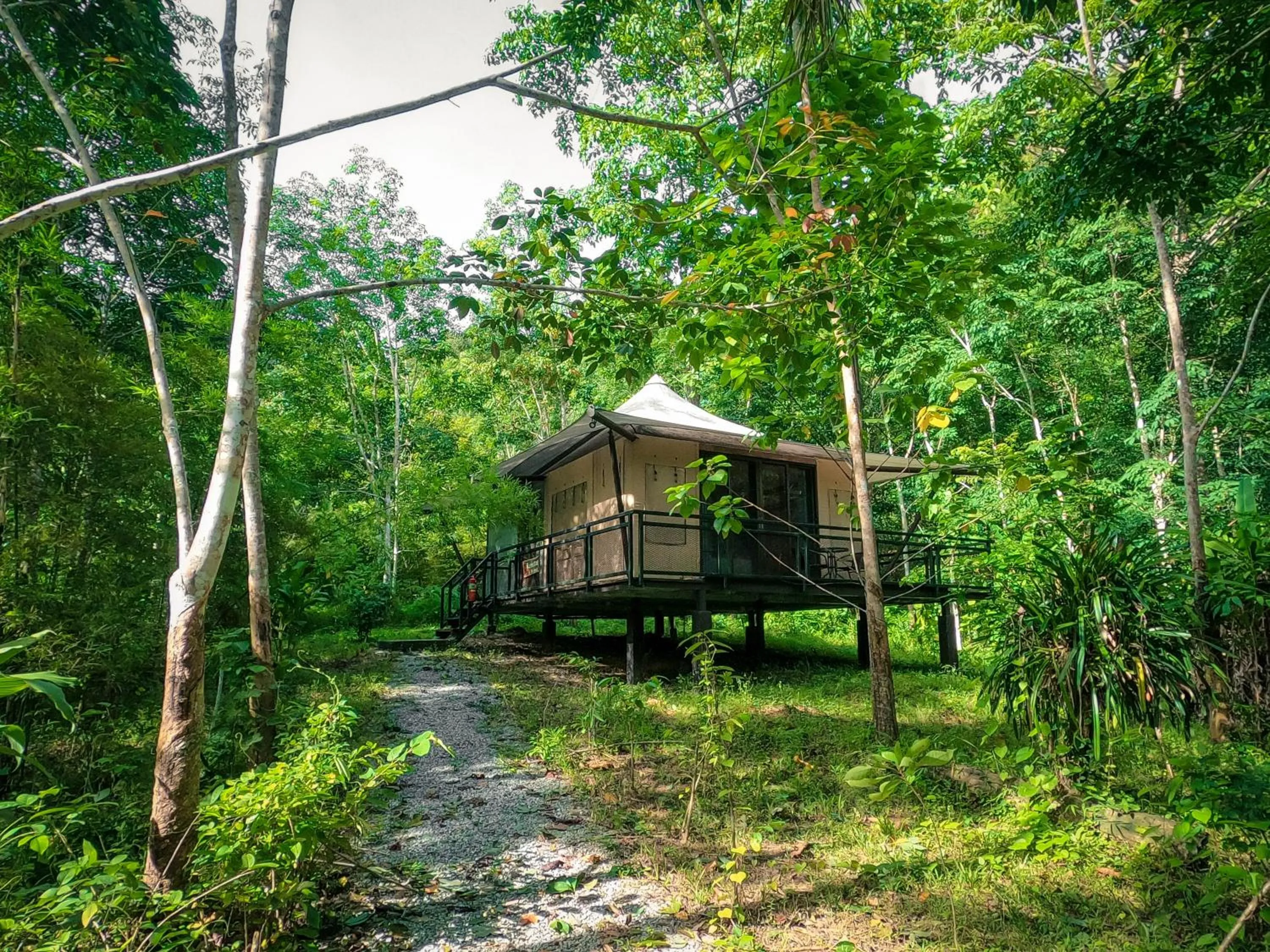 Property building in Anurak Community Lodge - SHA Plus