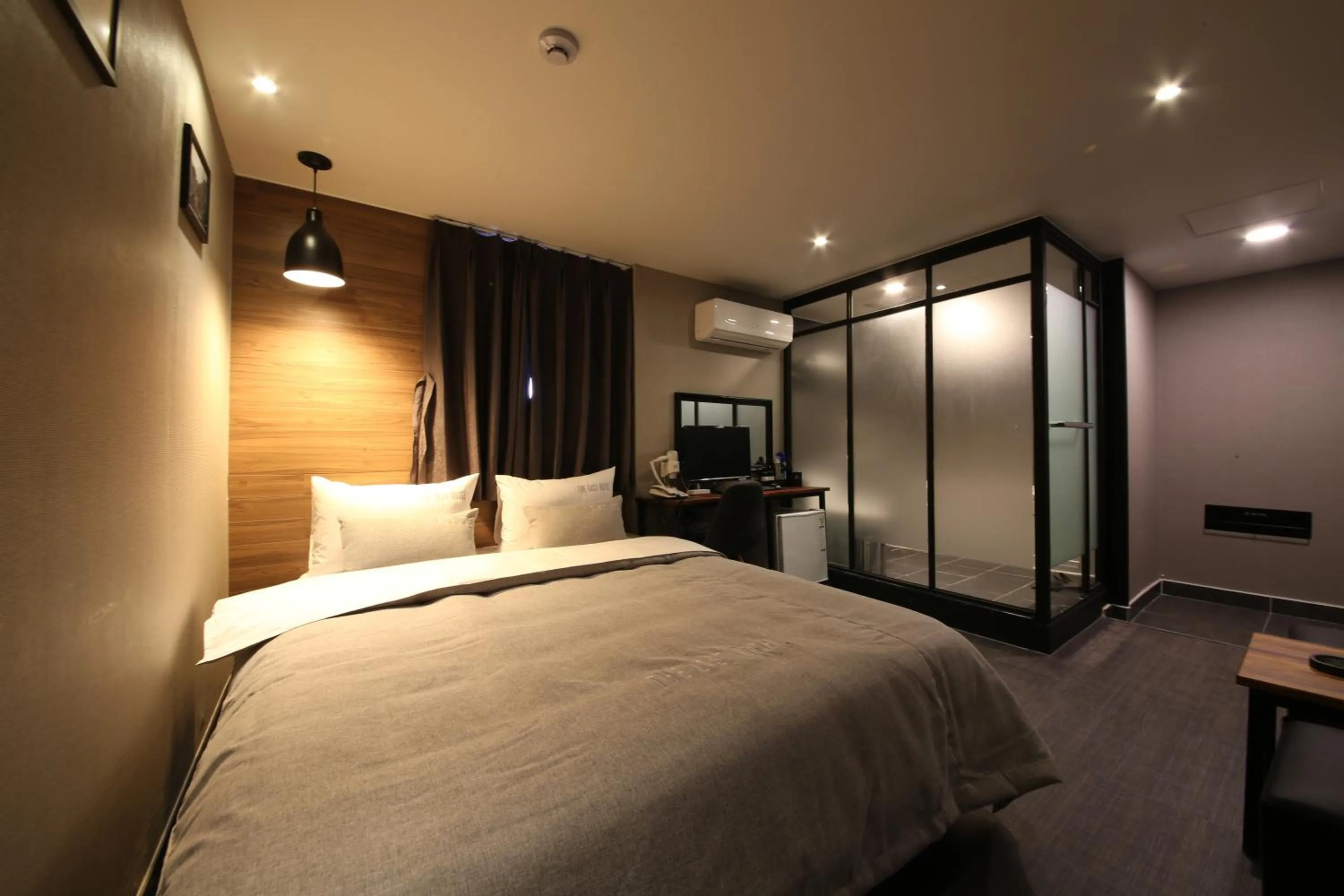 Nearby landmark, Bed in The Last Hotel Nampo