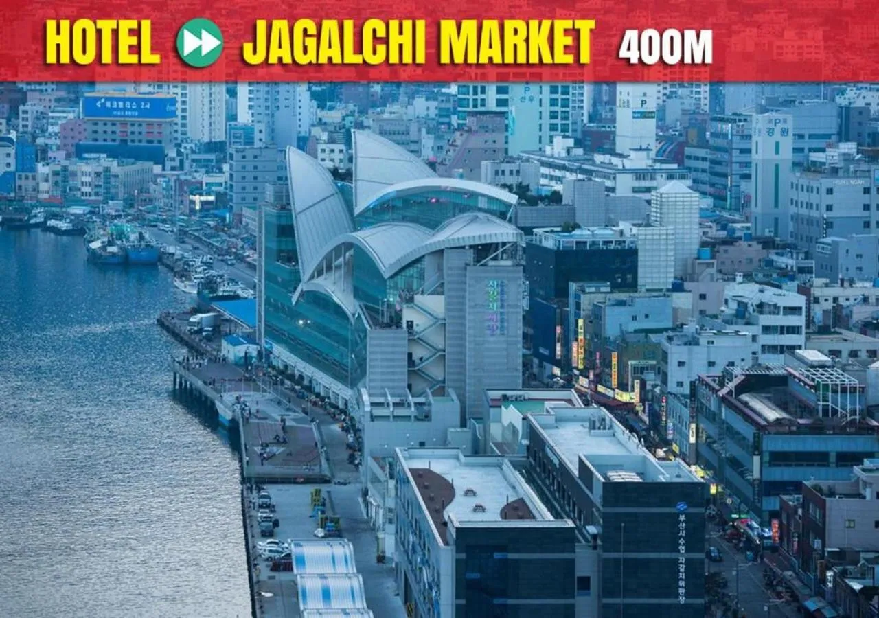 Neighbourhood in The Last Hotel Nampo