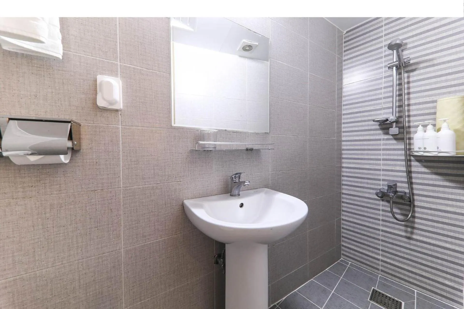 Bathroom in Hotel Rest Seogwipo