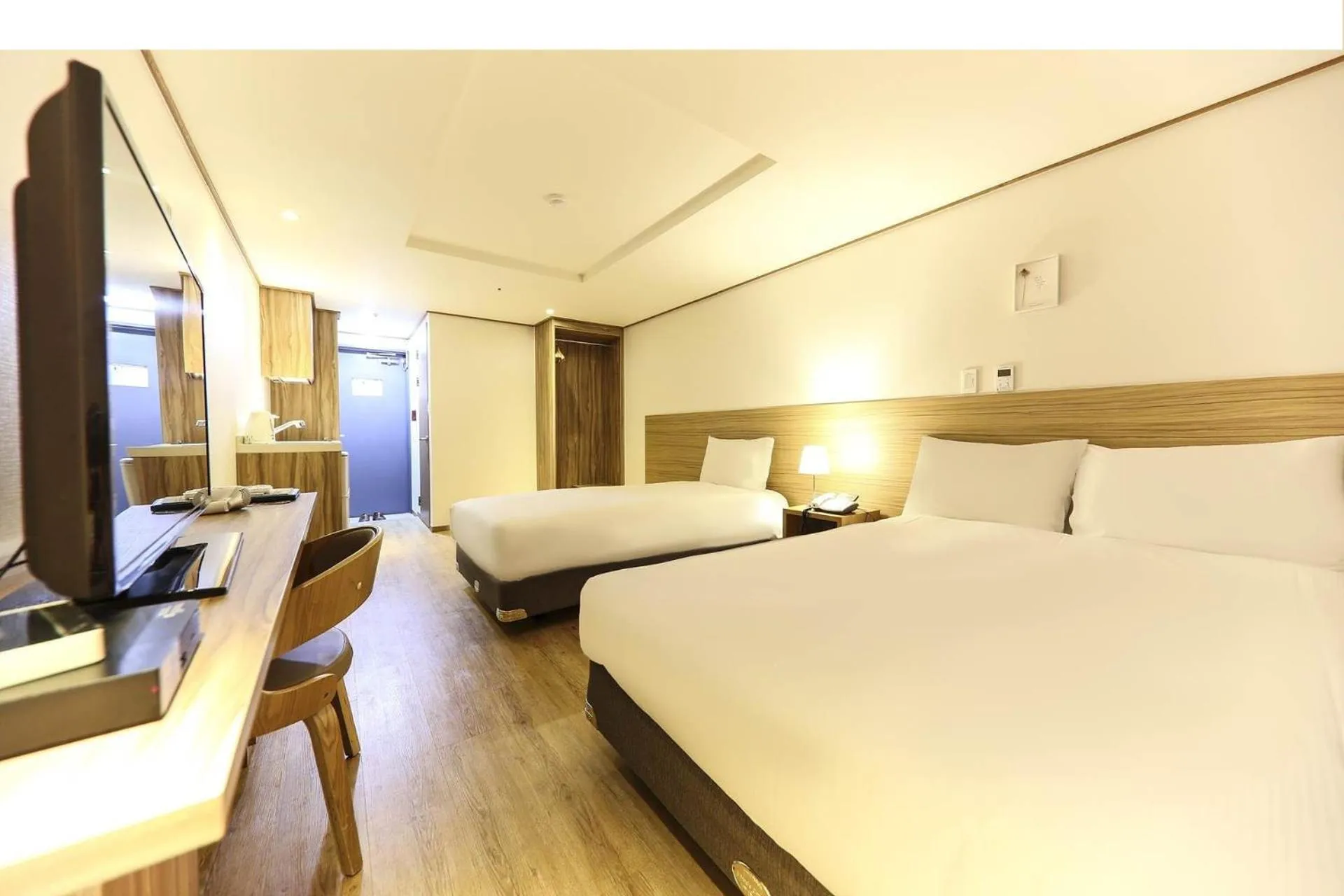 Photo of the whole room, Bed in Hotel Rest Seogwipo