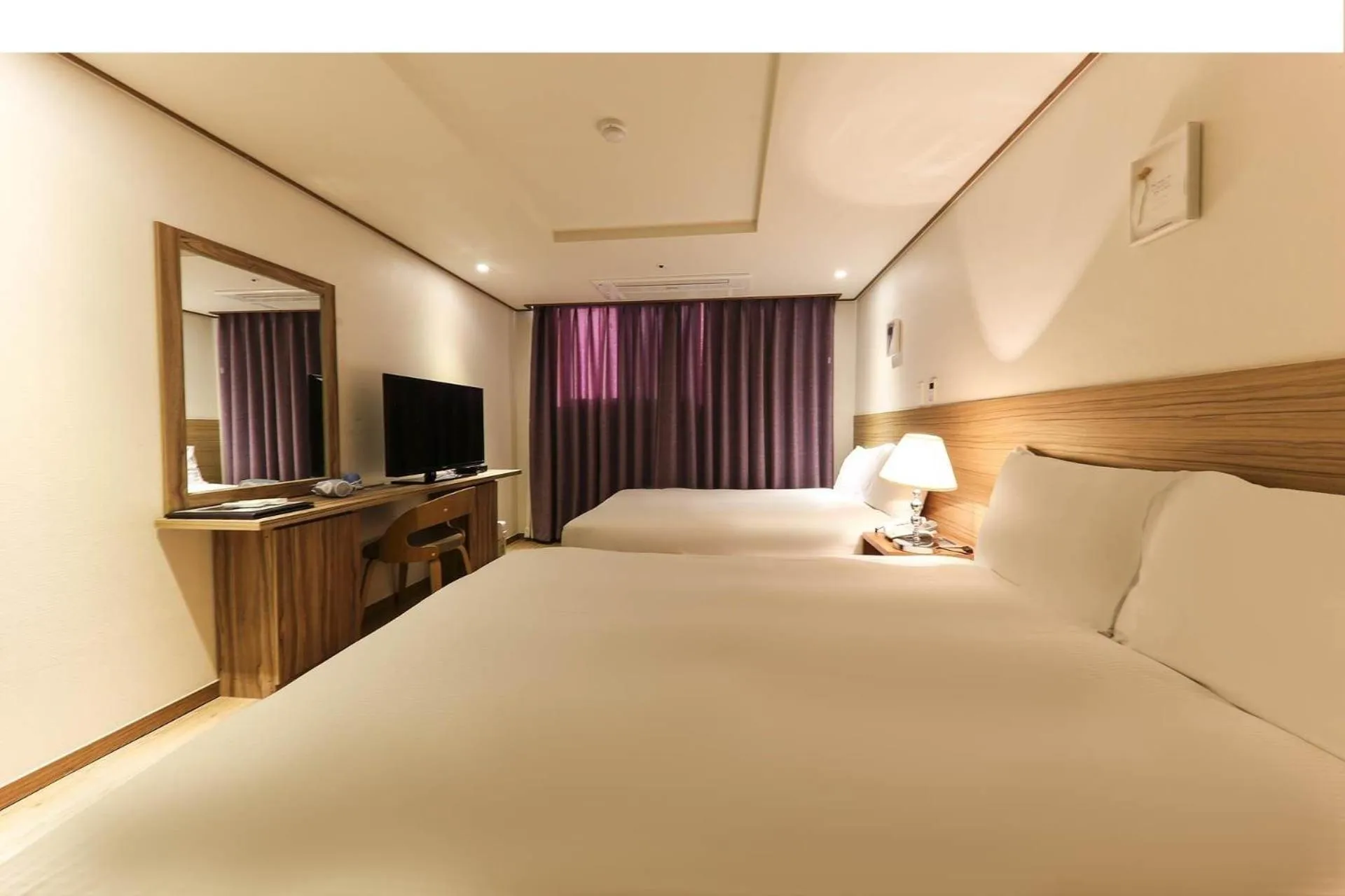 Photo of the whole room, Bed in Hotel Rest Seogwipo