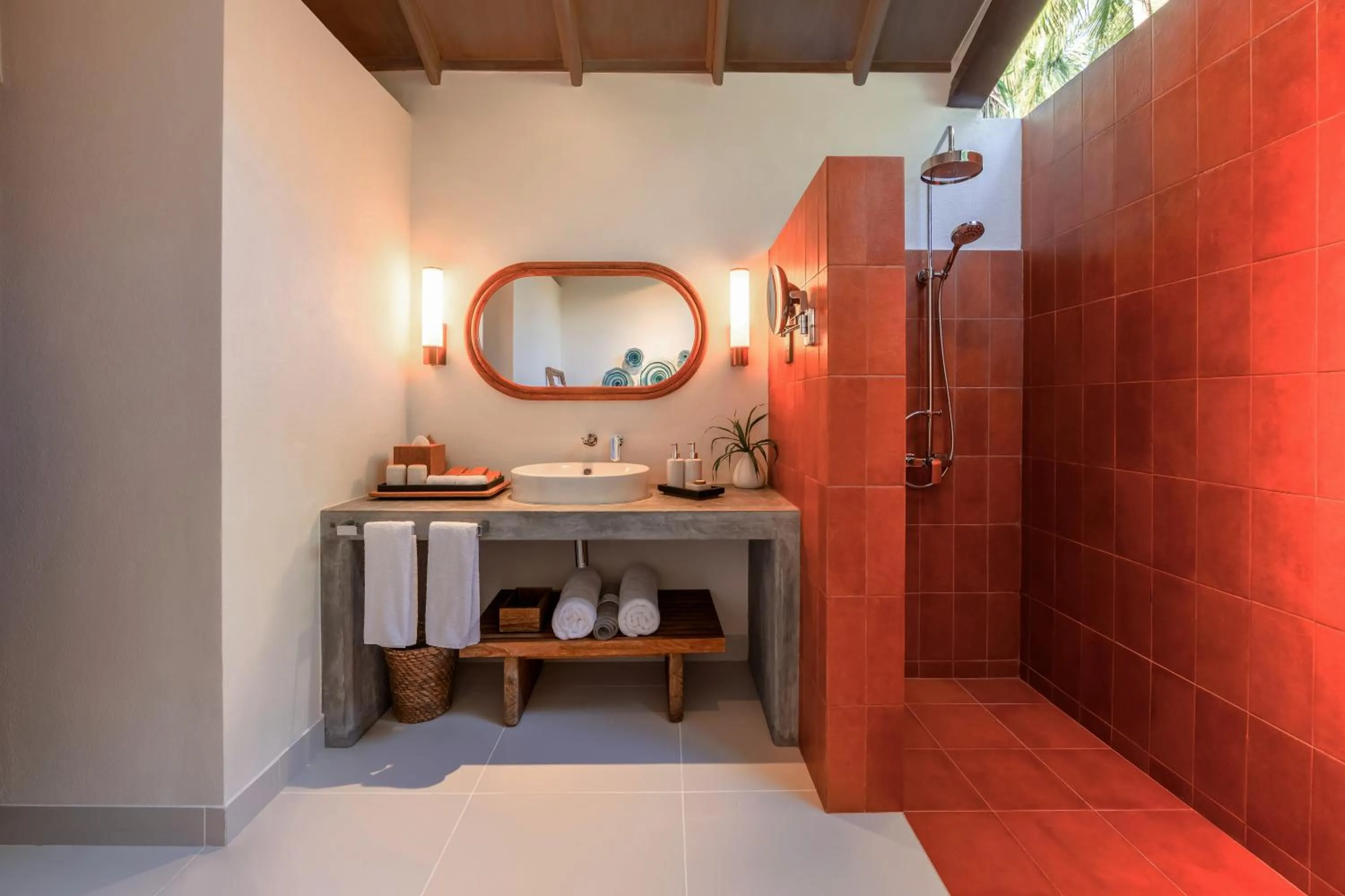 Bathroom in NH Collection Maldives Reethi Resort
