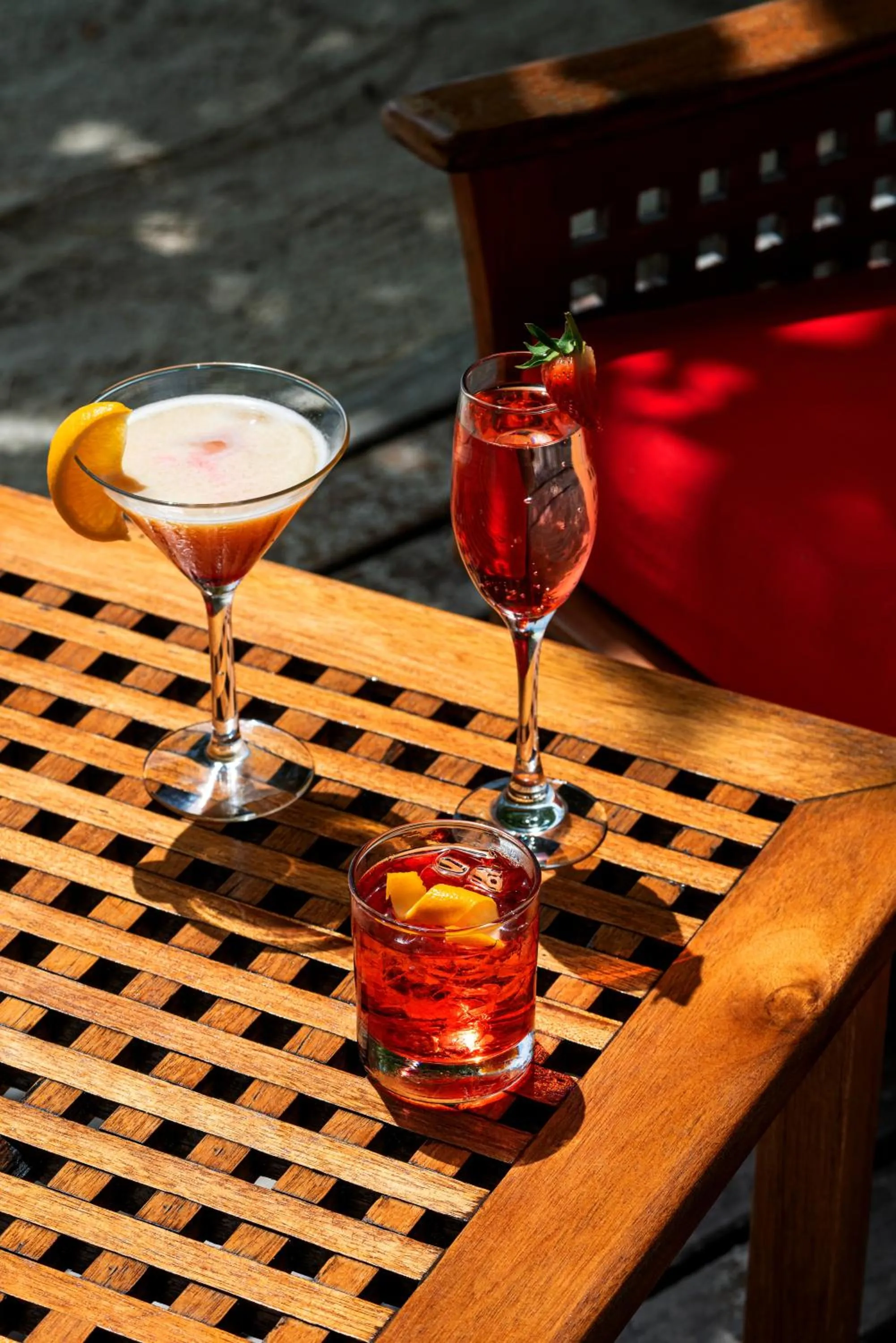 Lounge or bar in NH Collection Maldives Reethi Resort