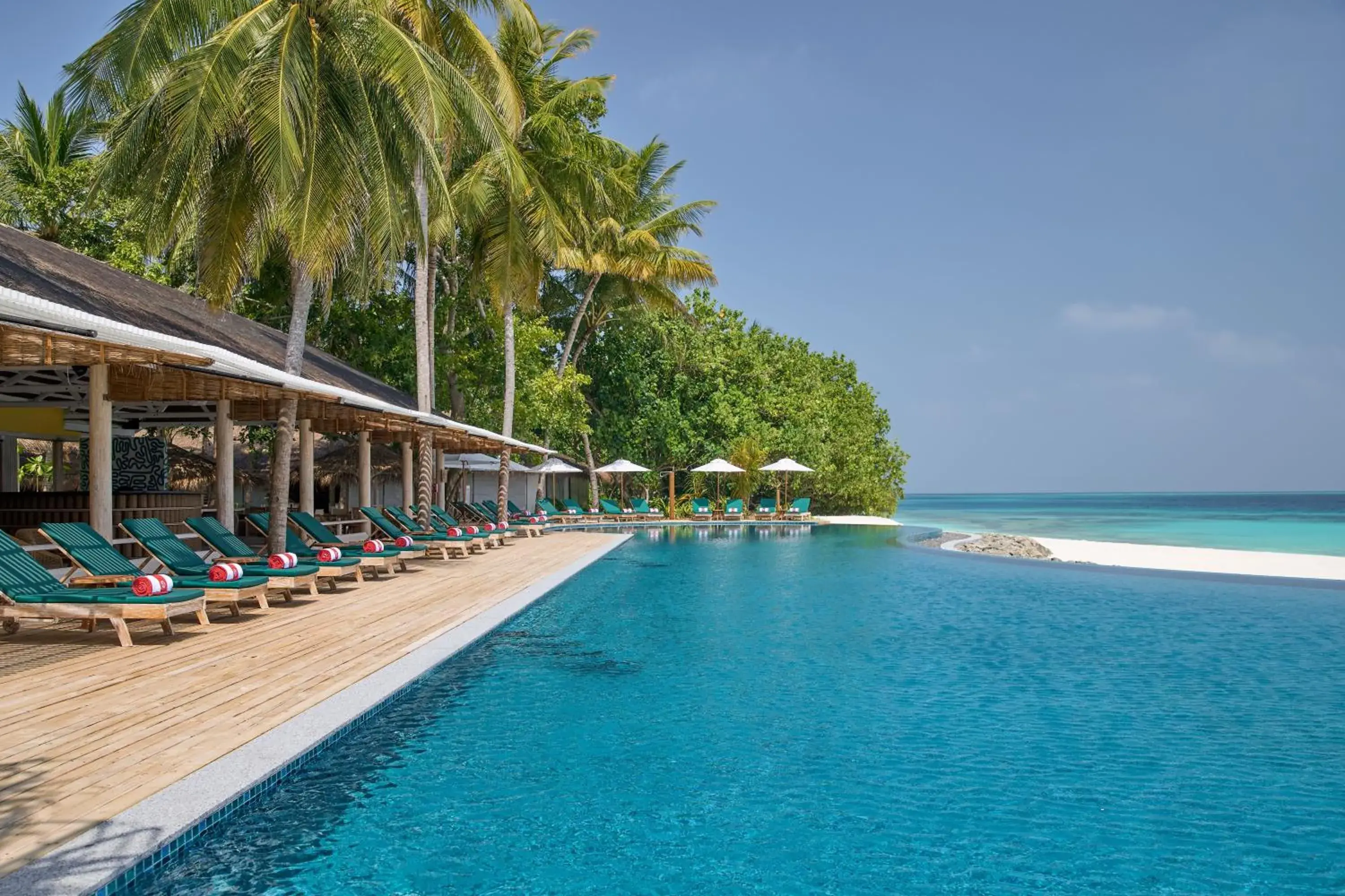 Swimming pool in NH Collection Maldives Reethi Resort Swimming pool in NH Collection Maldives Reethi Resort