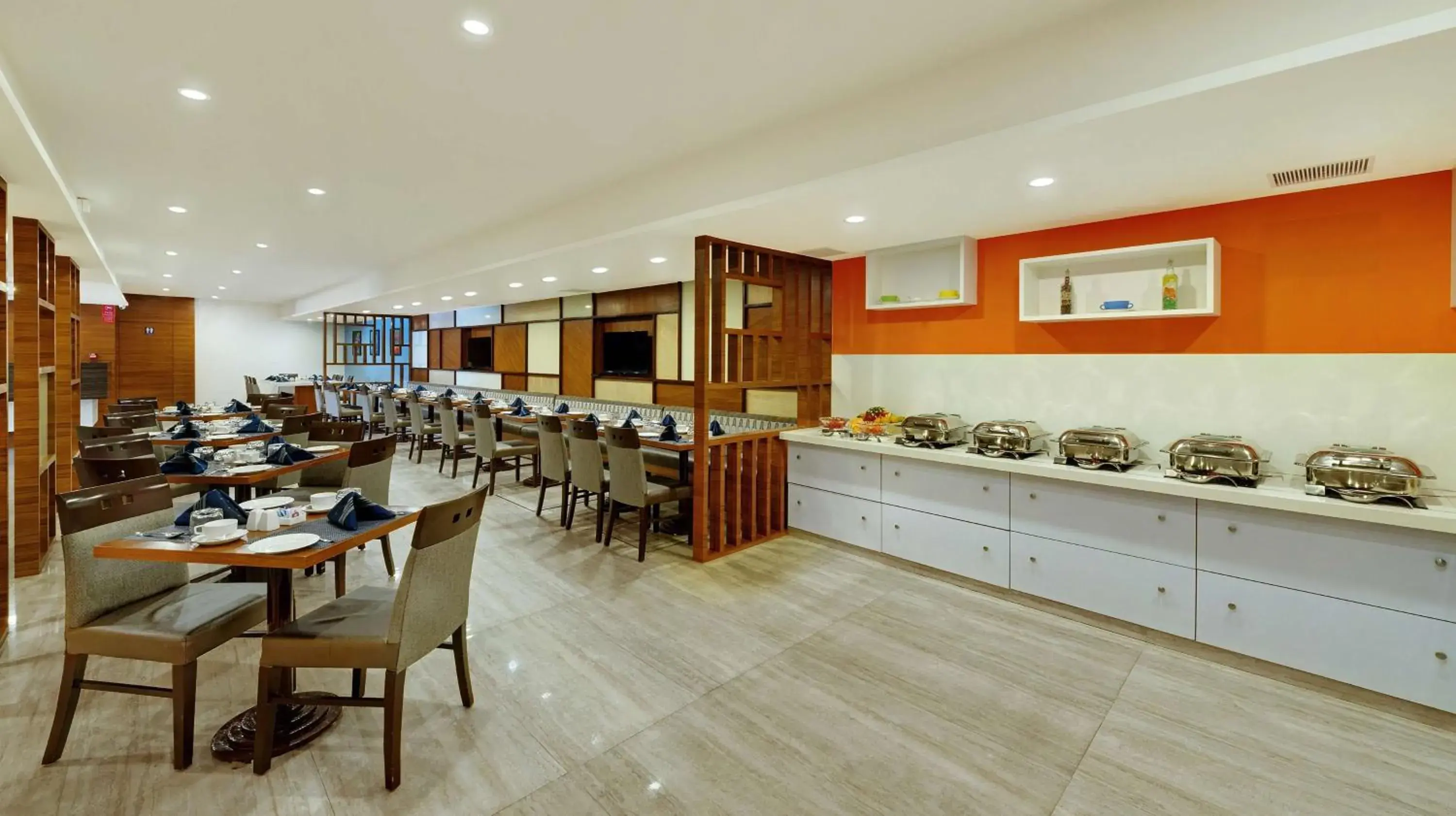 Restaurant/places to eat in Best Western Alkapuri, Vadodara Restaurant/places to eat in Best Western Alkapuri, Vadodara