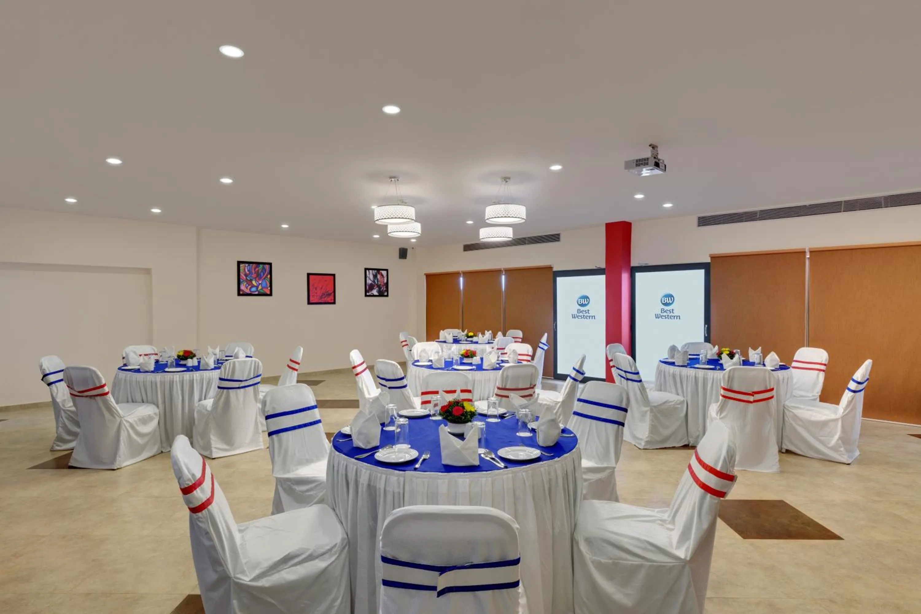 Banquet/Function facilities in Best Western Alkapuri, Vadodara
