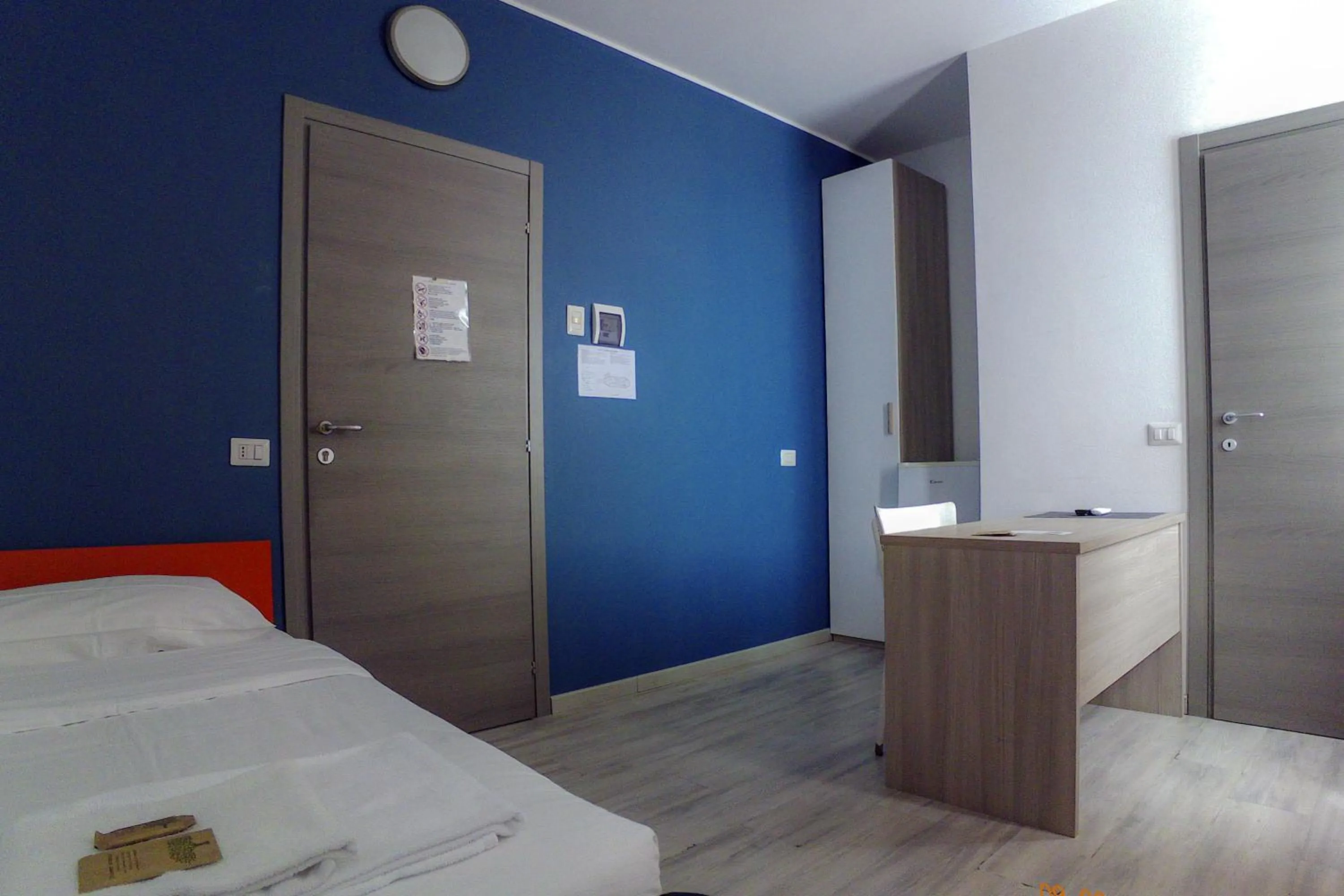 Bedroom, Bed in La Cordata Accommodation - Woodhouse Bike Hotel