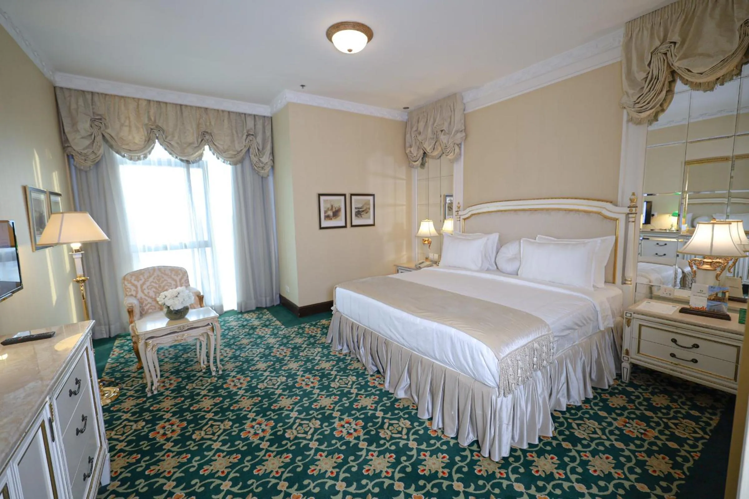 Bedroom, Bed in Habitat All Suites, Al Khobar