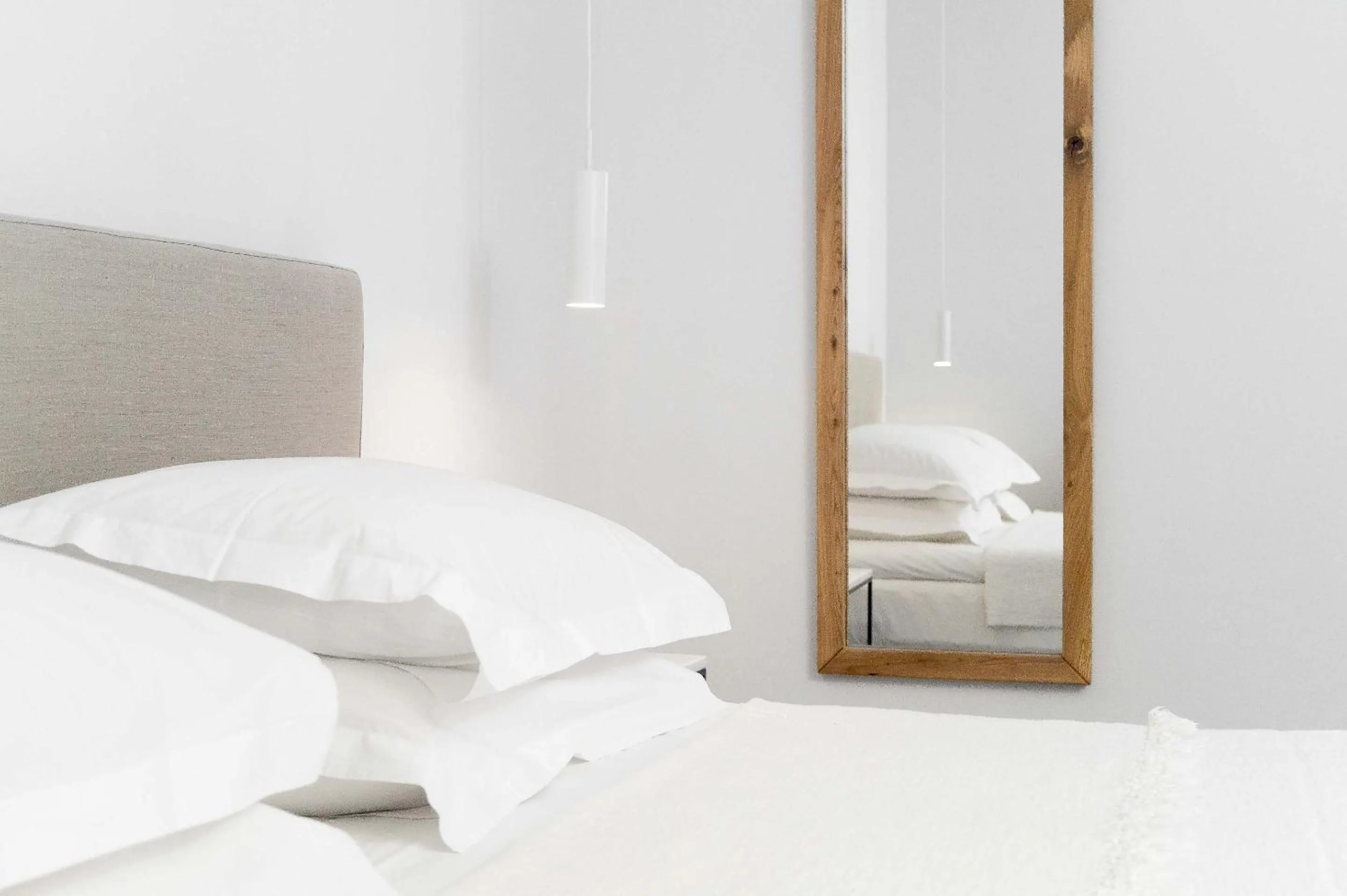 Bed in Armonia Bay Hotel