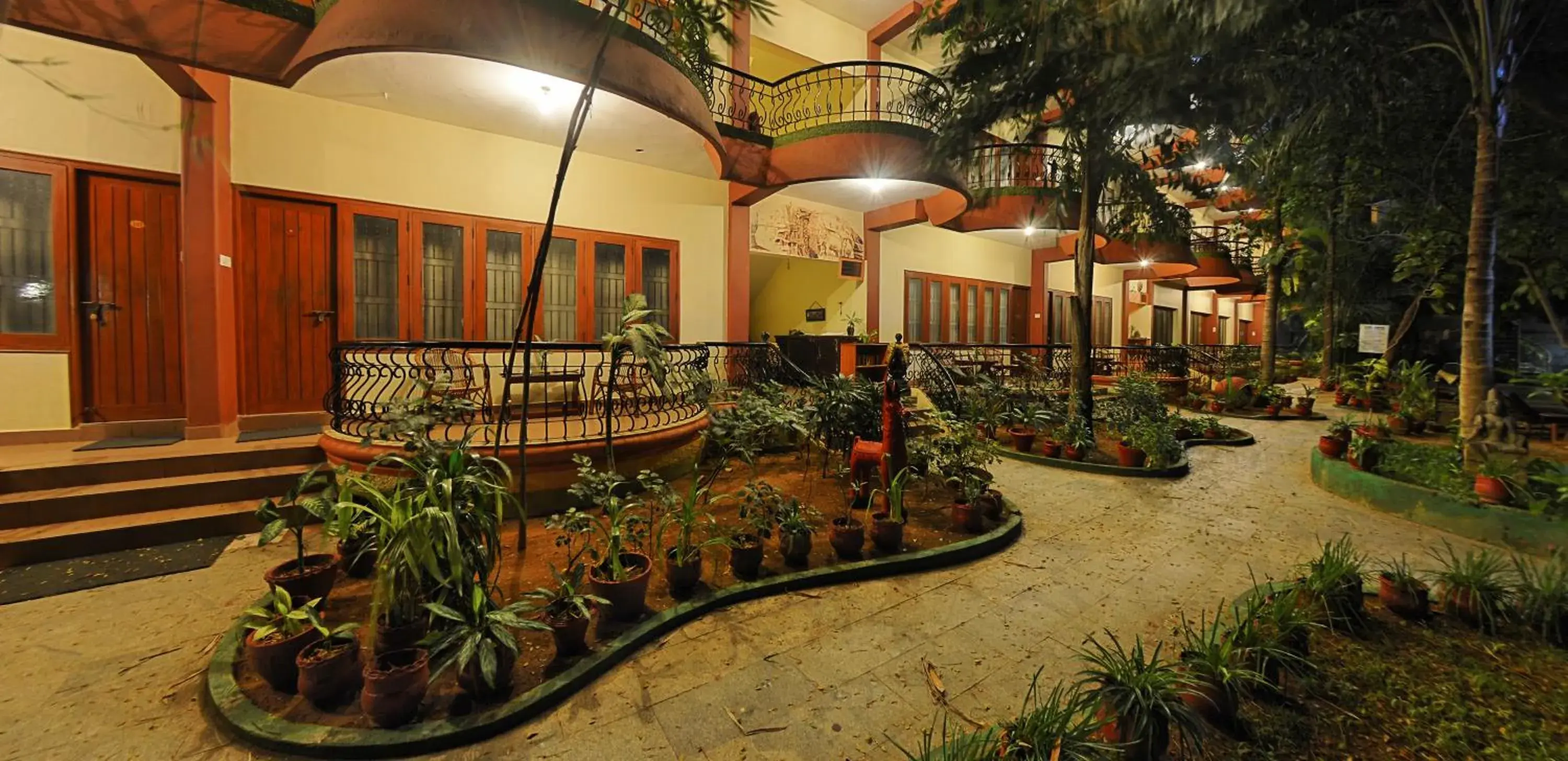 Property building in Hotel Mahabs Property building in Hotel Mahabs