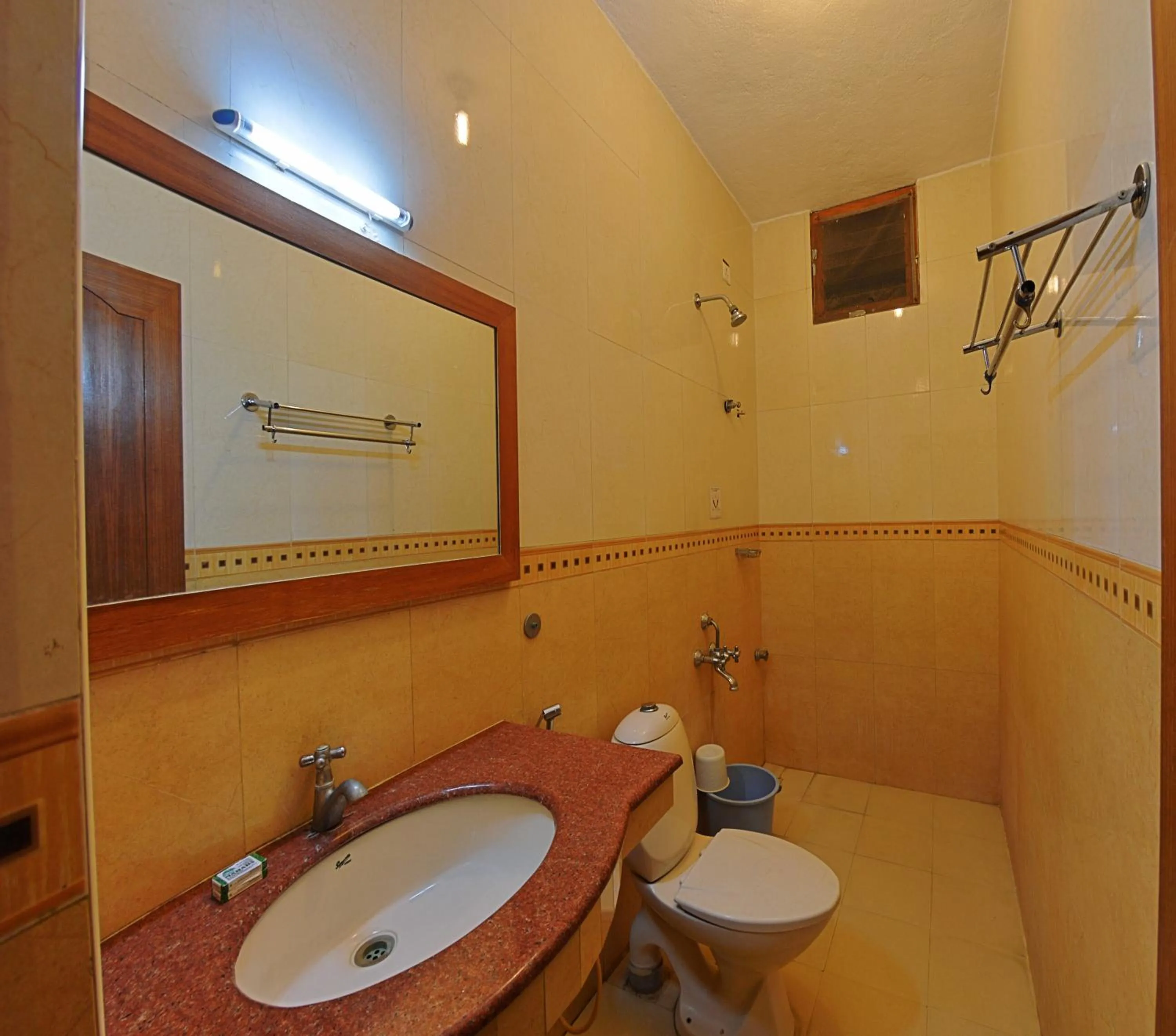 Toilet in Hotel Mahabs