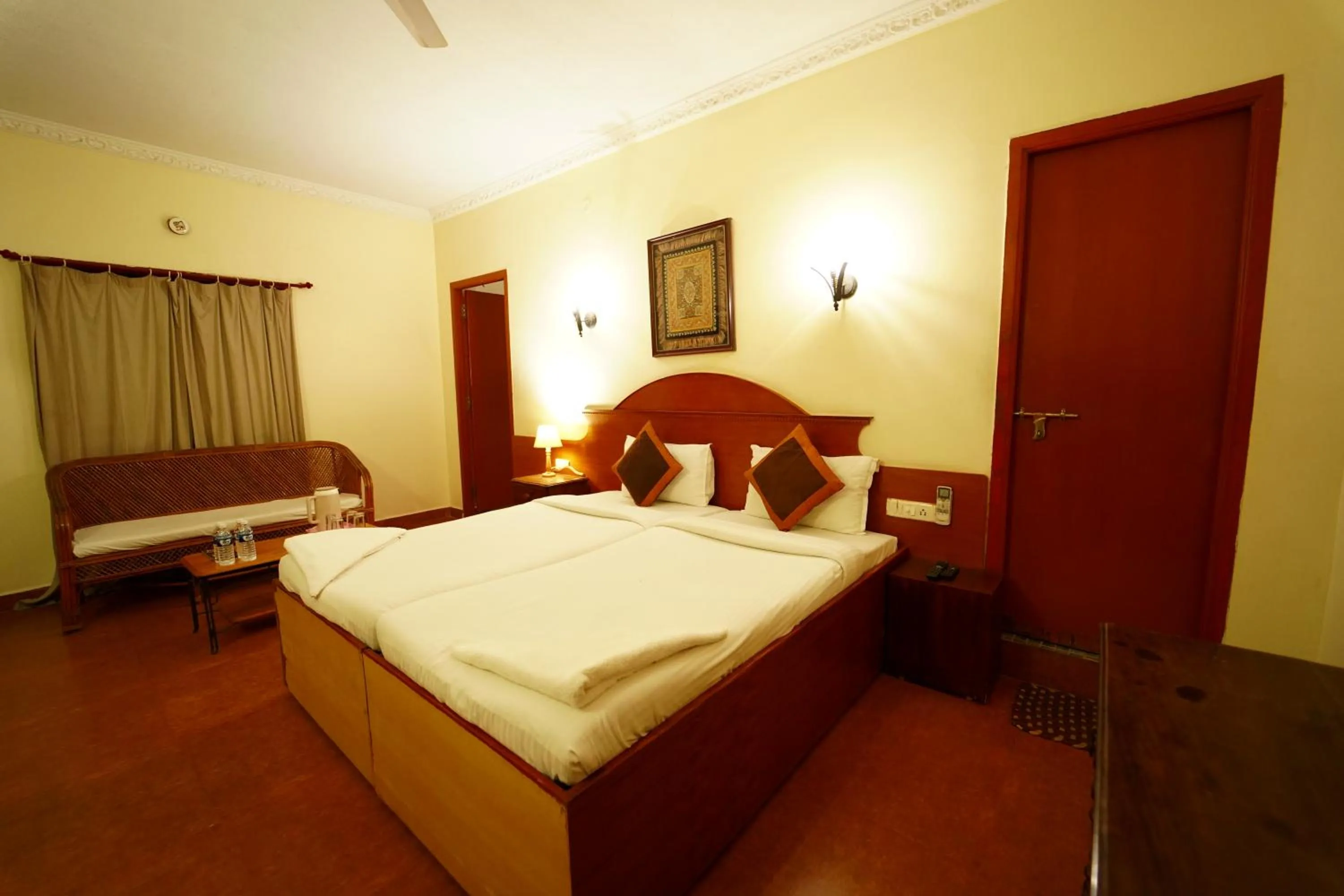 Bedroom, Bed in Hotel Mahabs