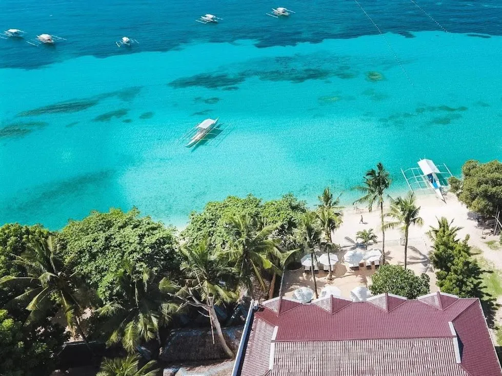 Beach in Villa Umi Panglao Resort