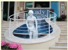 Staff in Hotel Lady Mary