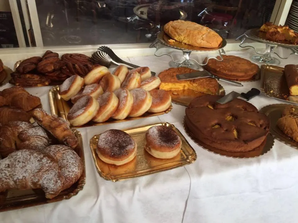 Buffet breakfast in Hotel Lady Mary