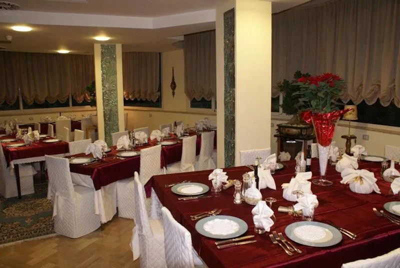 Staff in Hotel Lady Mary