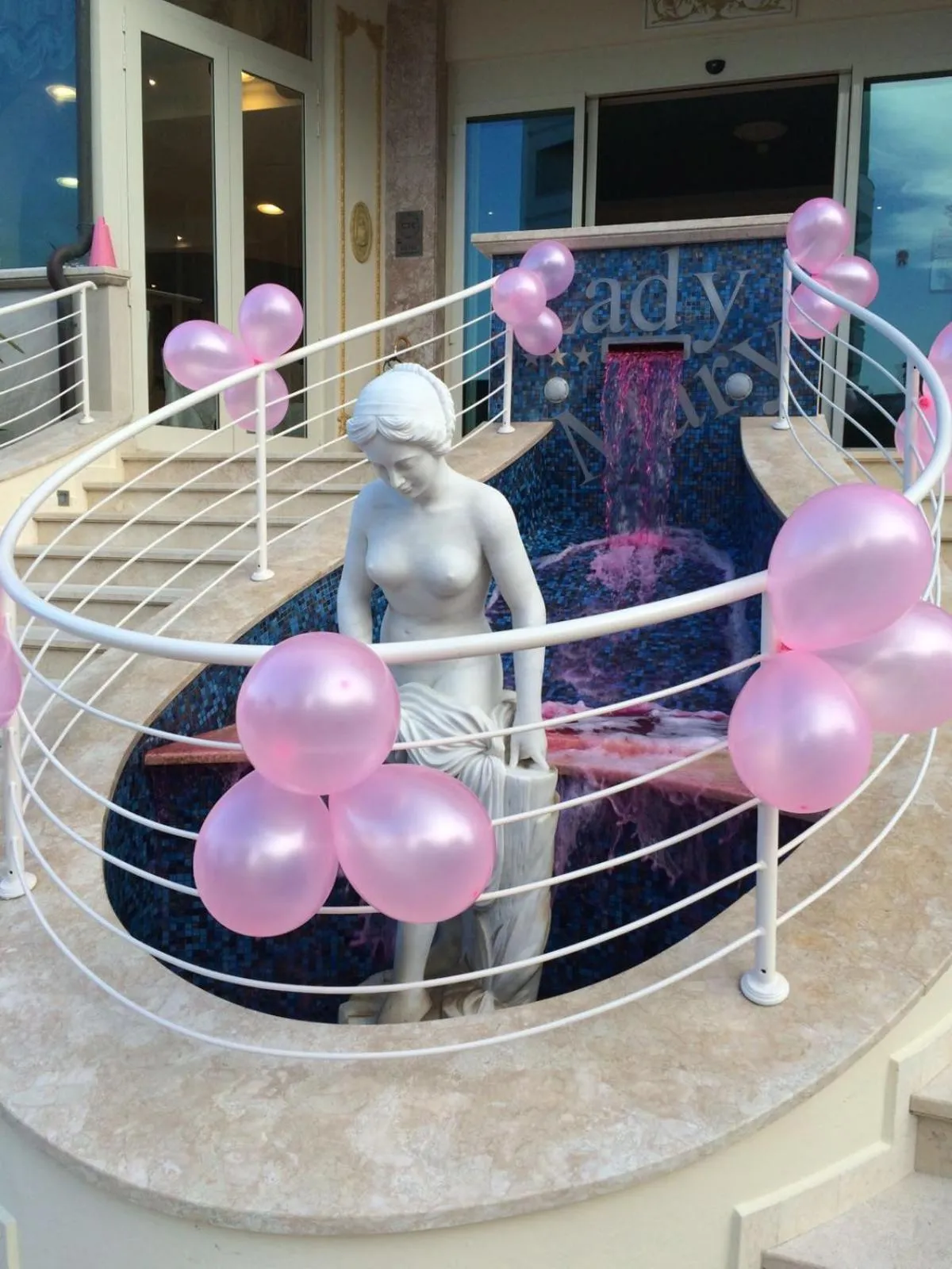 Property building in Hotel Lady Mary