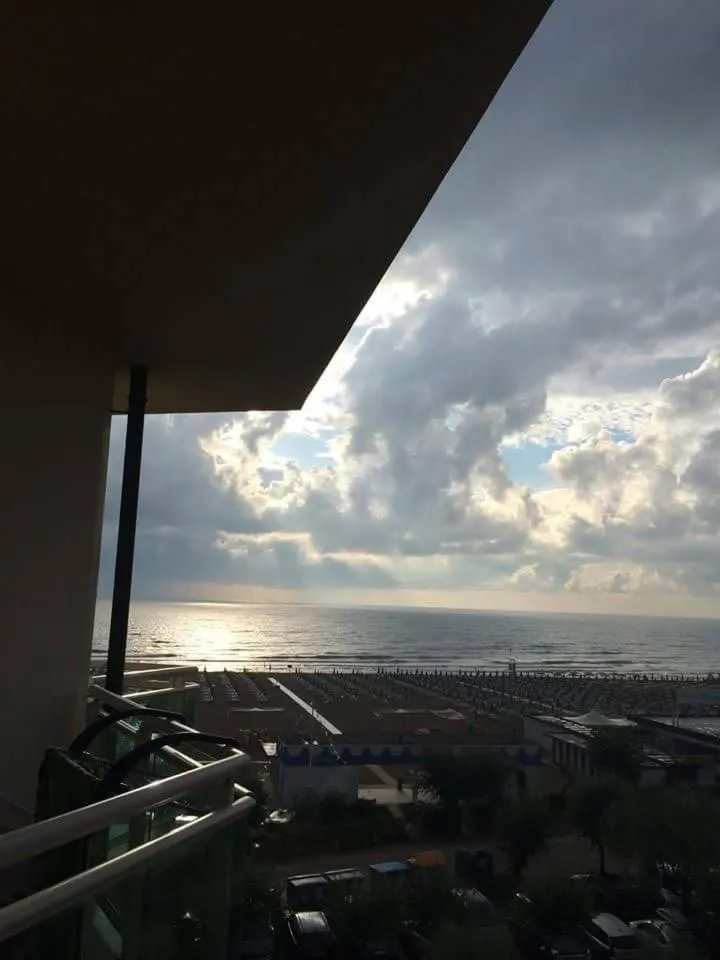 Spring in Hotel Lady Mary