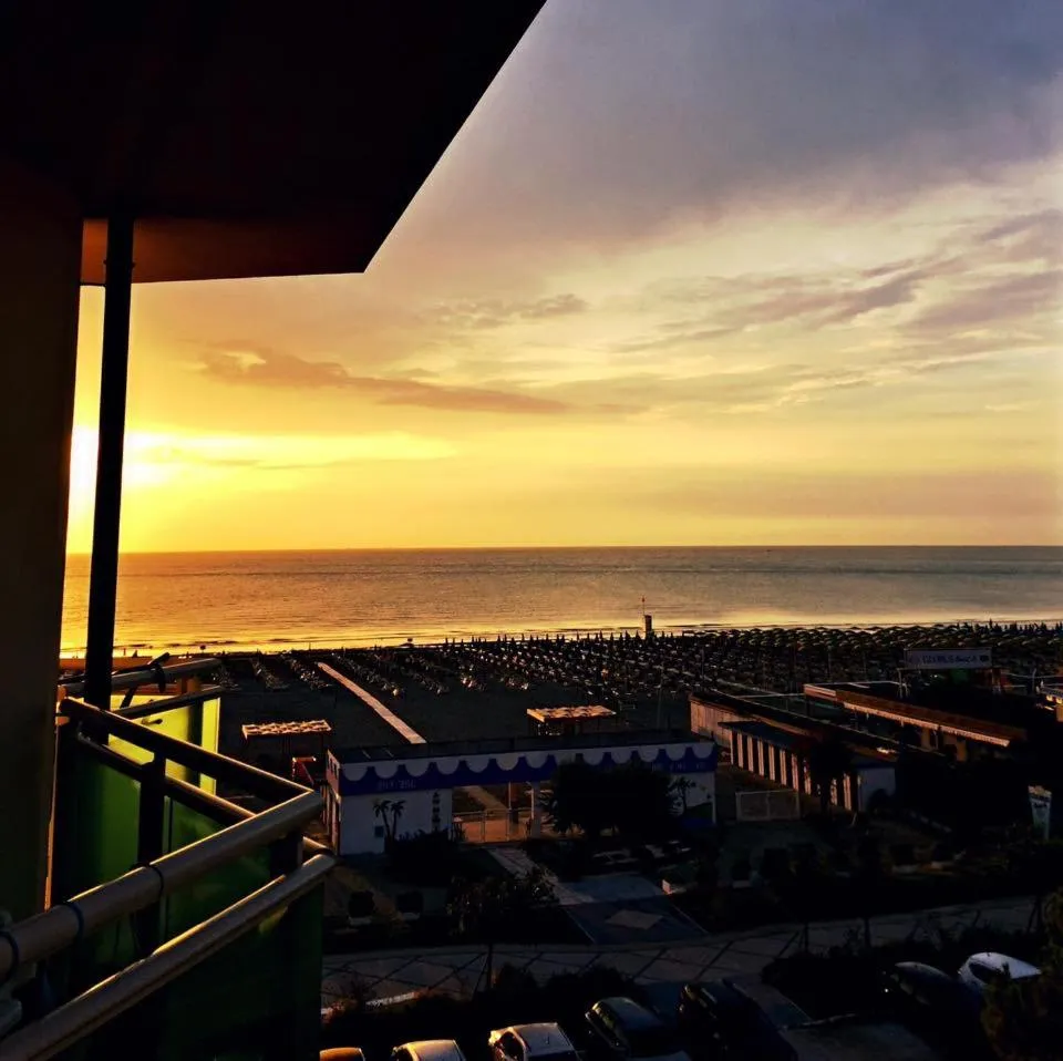 Summer in Hotel Lady Mary