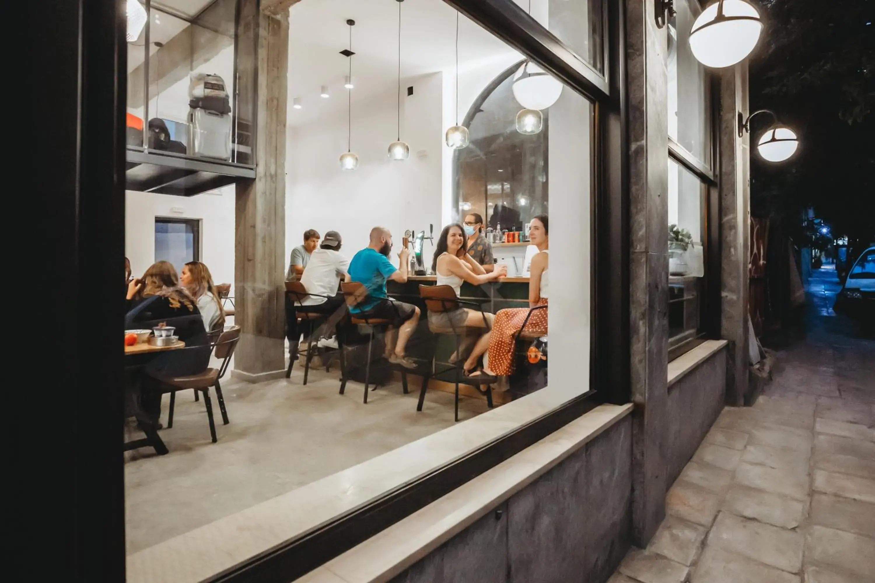 Facade/entrance in Athens Backpackers Facade/entrance in Athens Backpackers