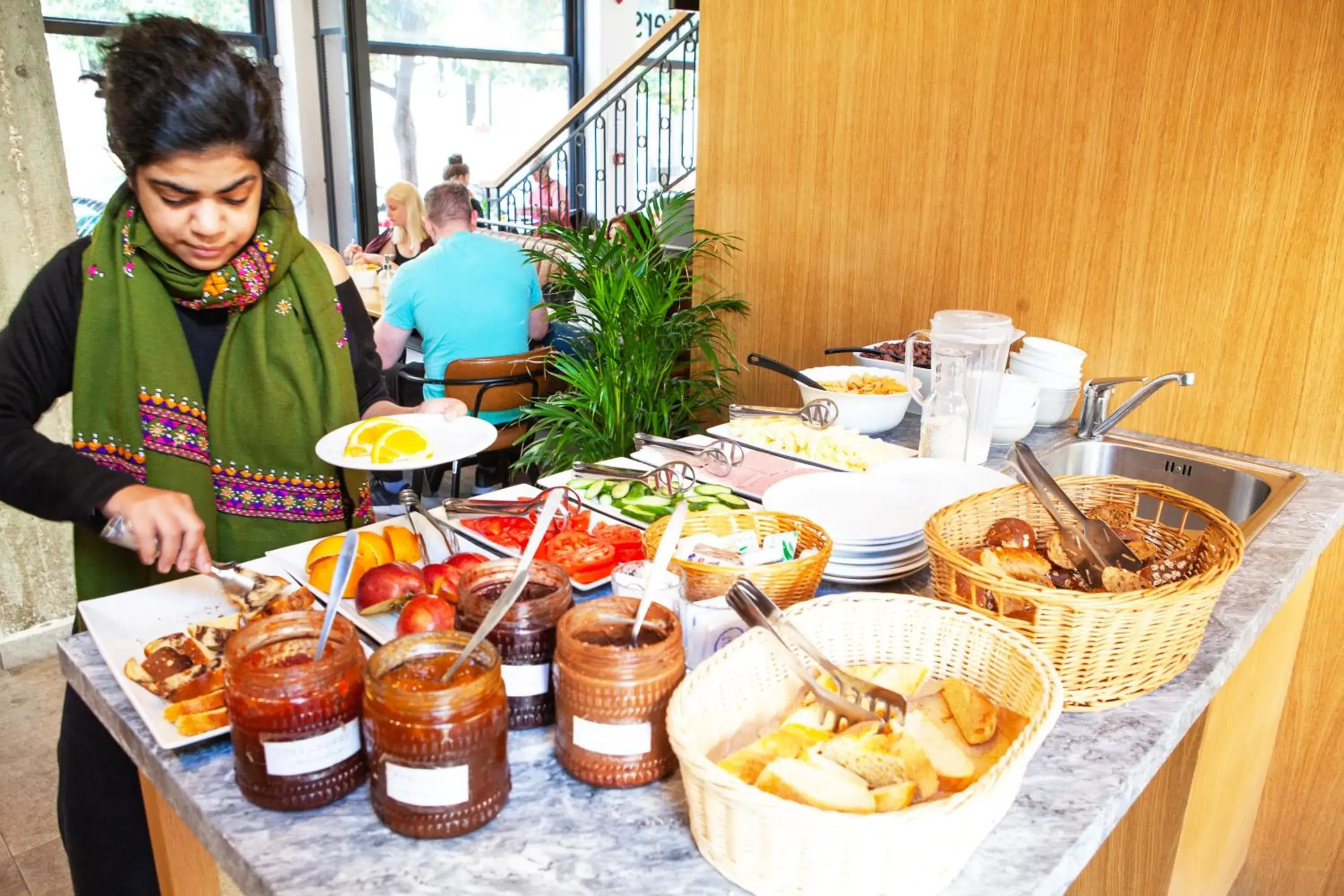 Breakfast in Athens Backpackers Breakfast in Athens Backpackers