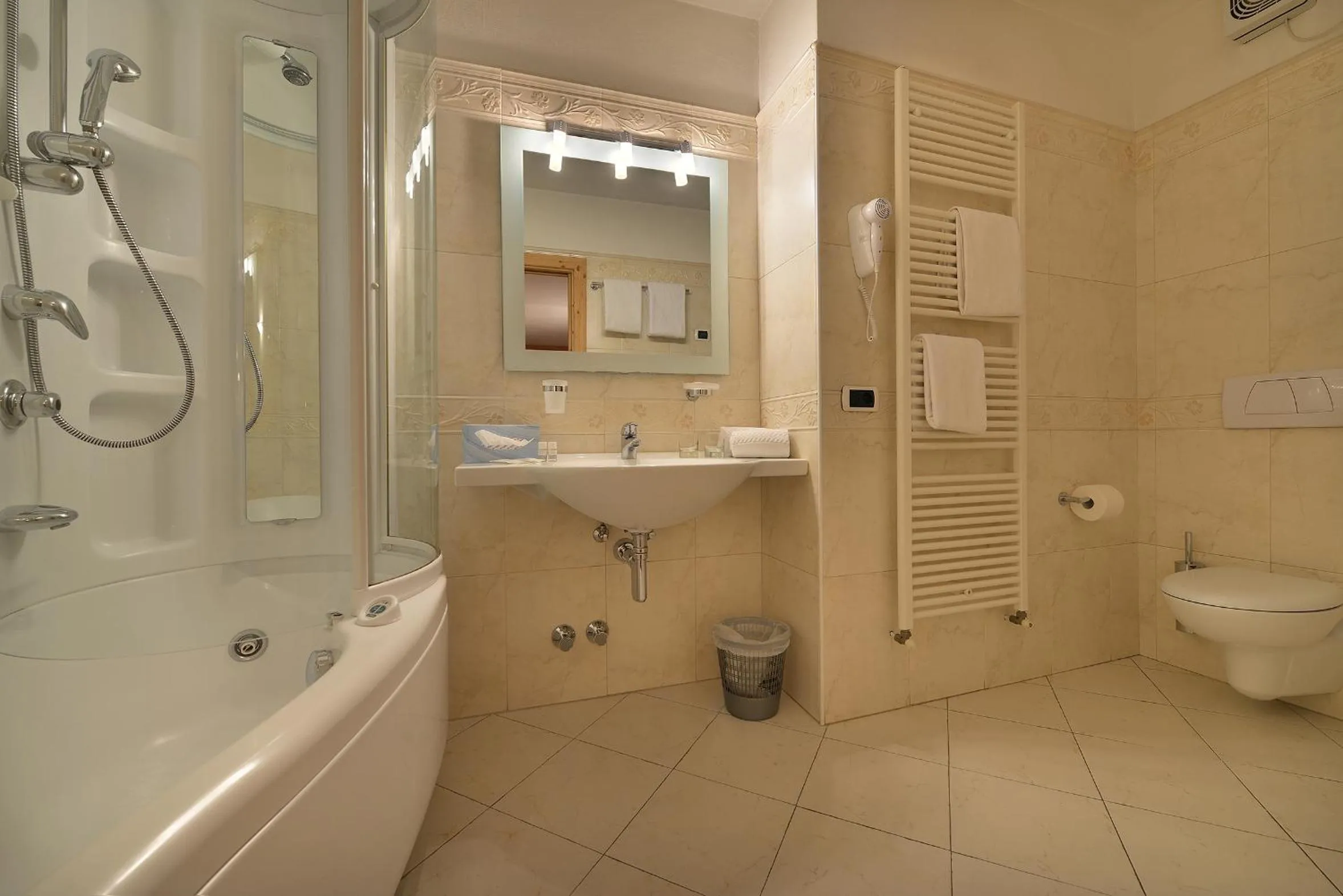 Bathroom in Hotel Cristallo