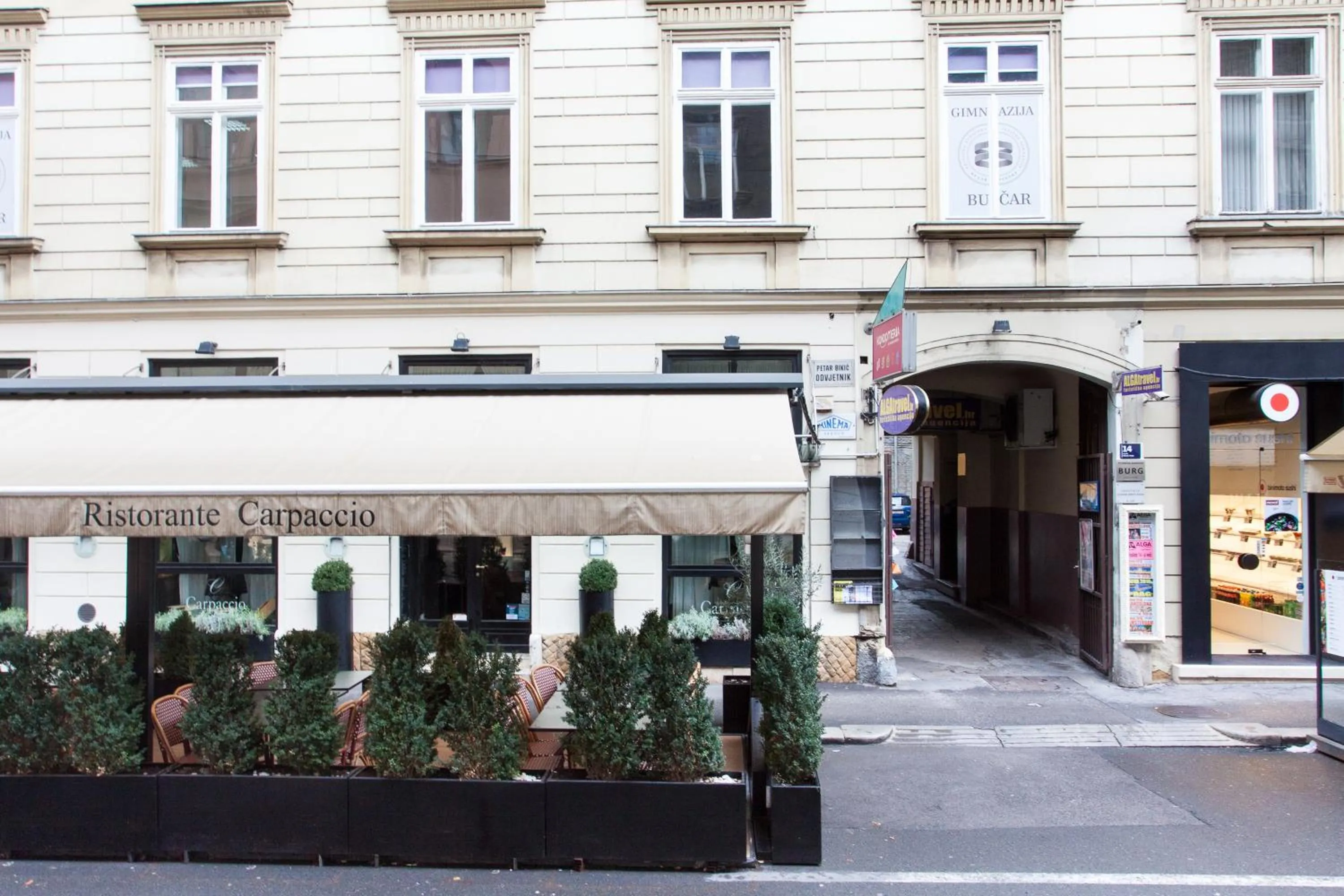 Facade/entrance in Tesla Boutique Apartments & Rooms