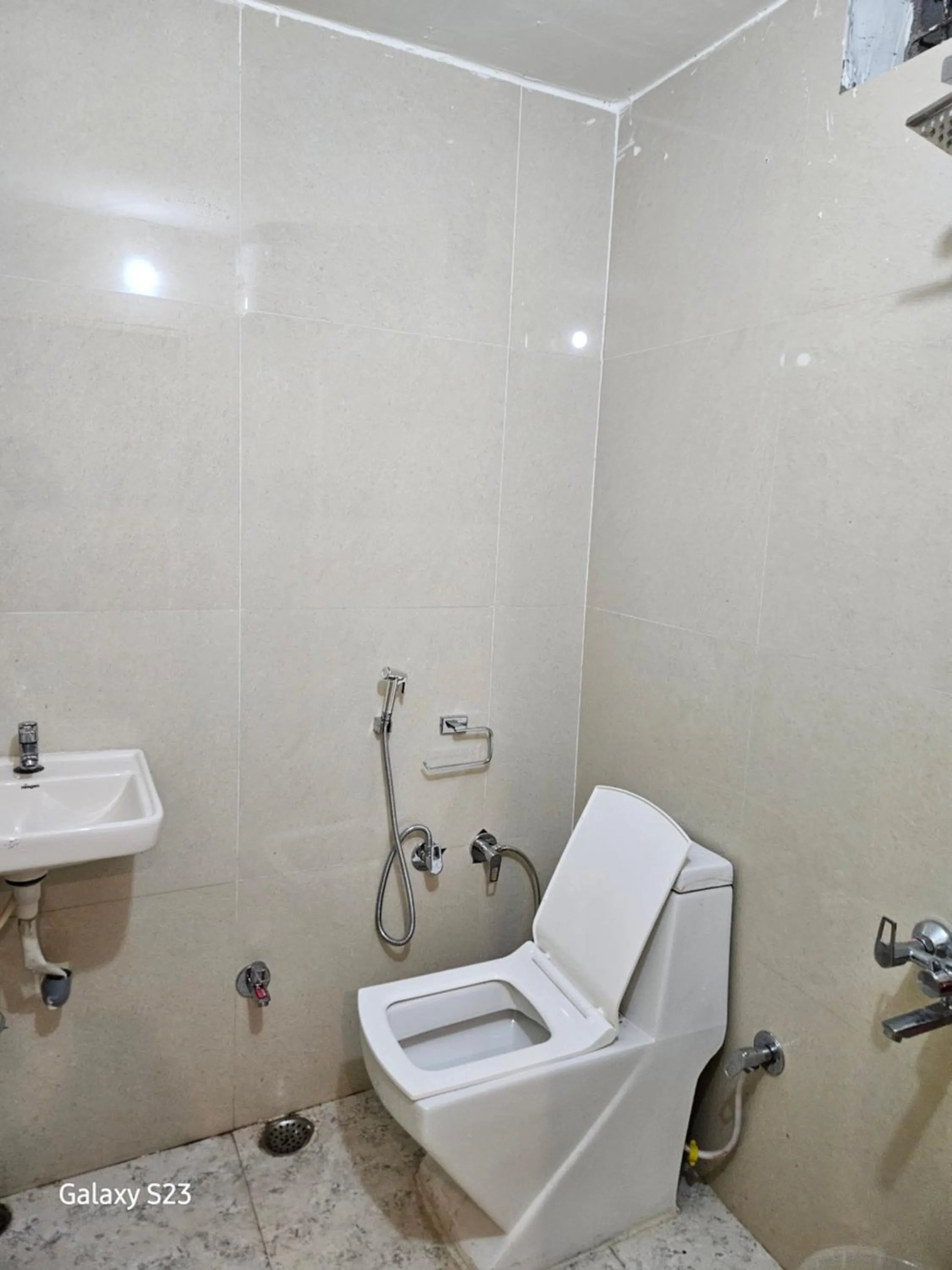 Bathroom in Hotel Sunset