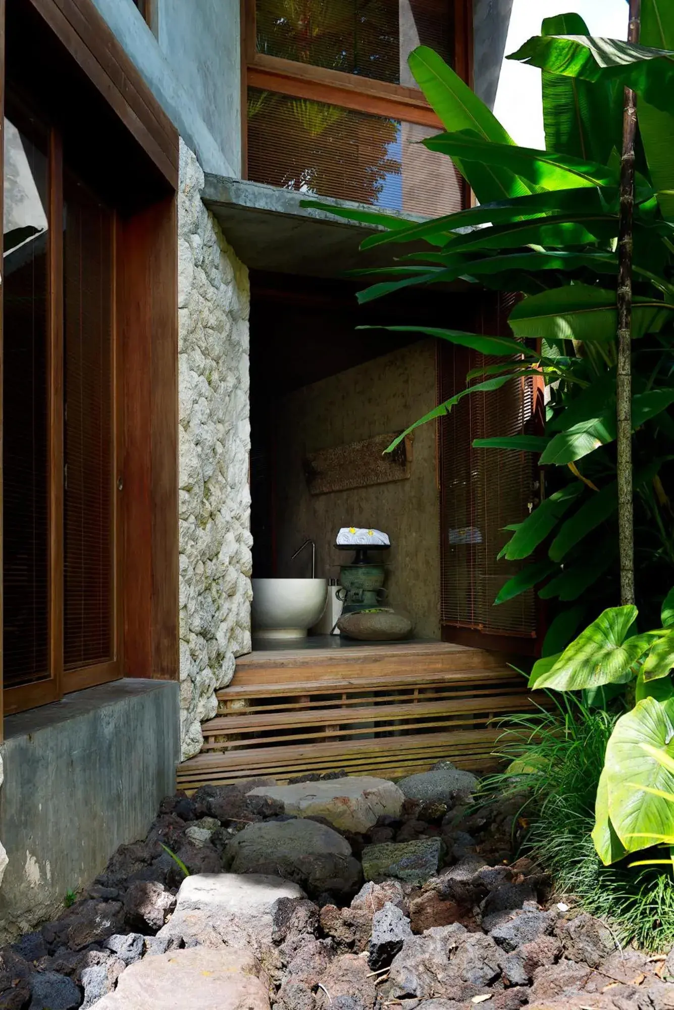 Garden view in Planta Boutique Resort Garden view in Planta Boutique Resort