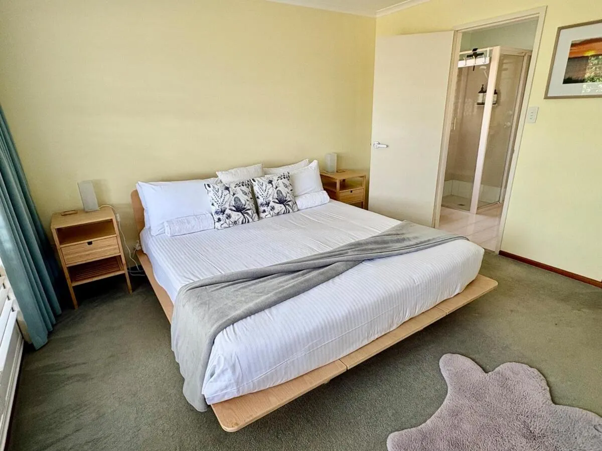 Bed in Sunrise House
