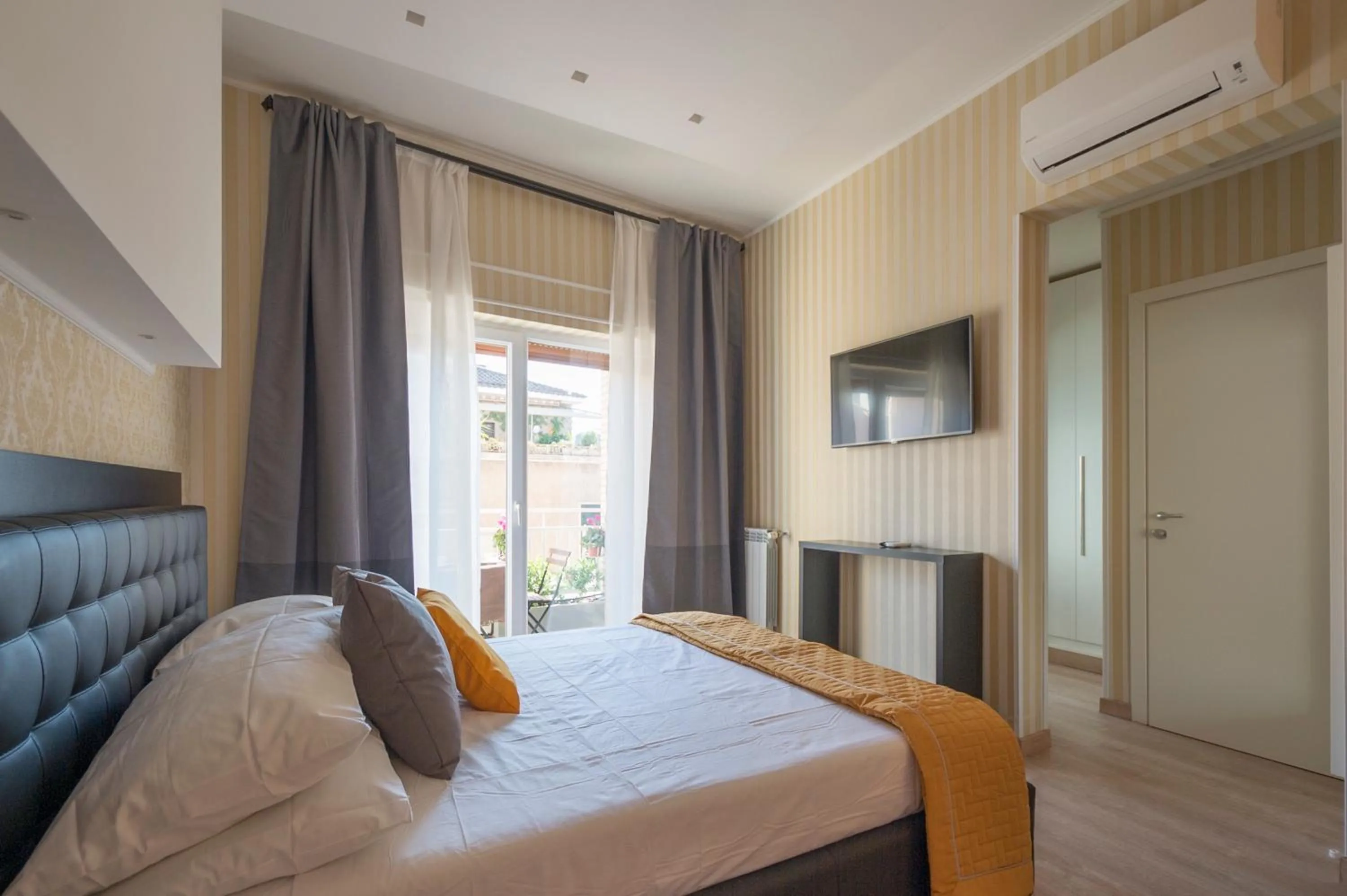 Happy Holiday in Rome b&b
